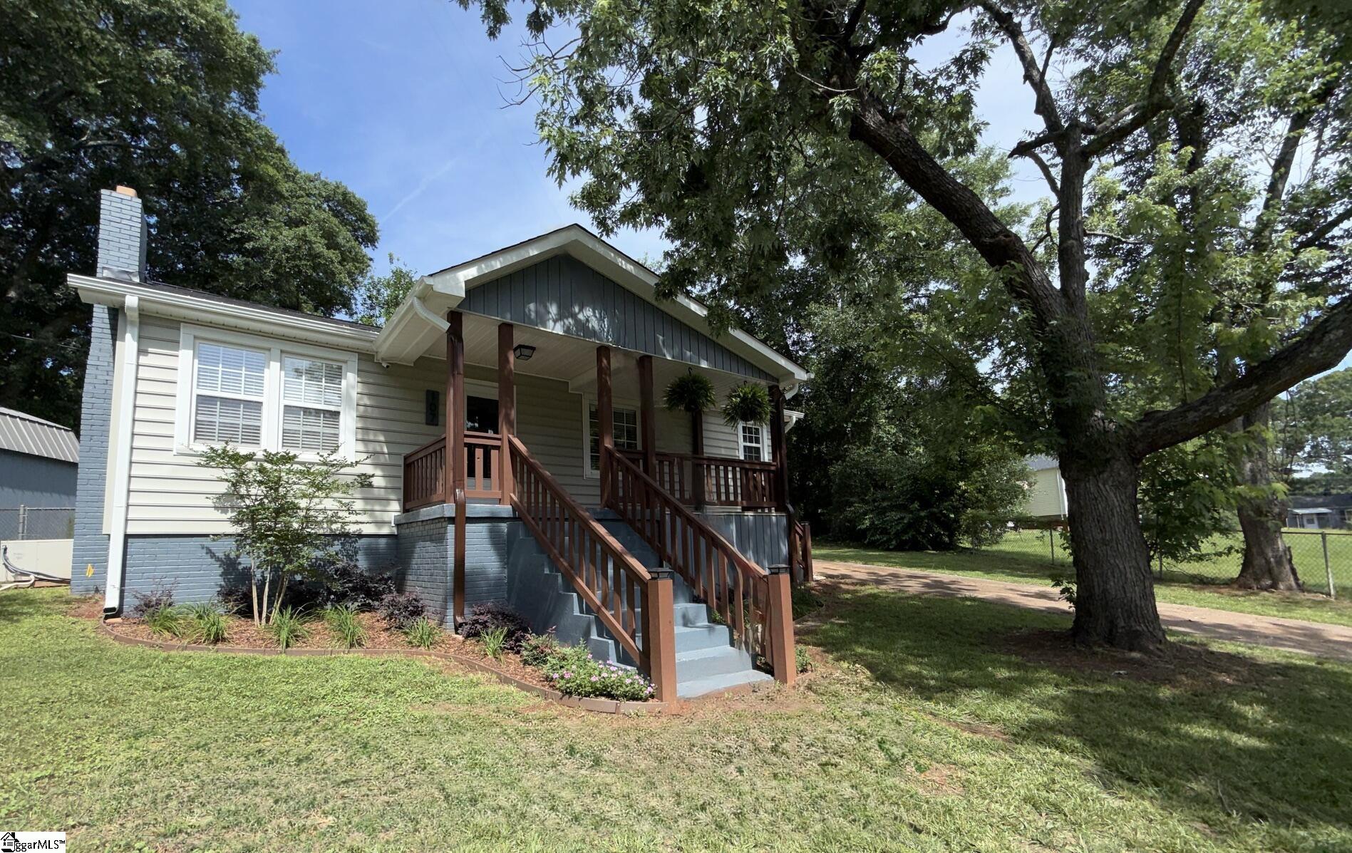 107 Irene Circle Greenville, SC 29617