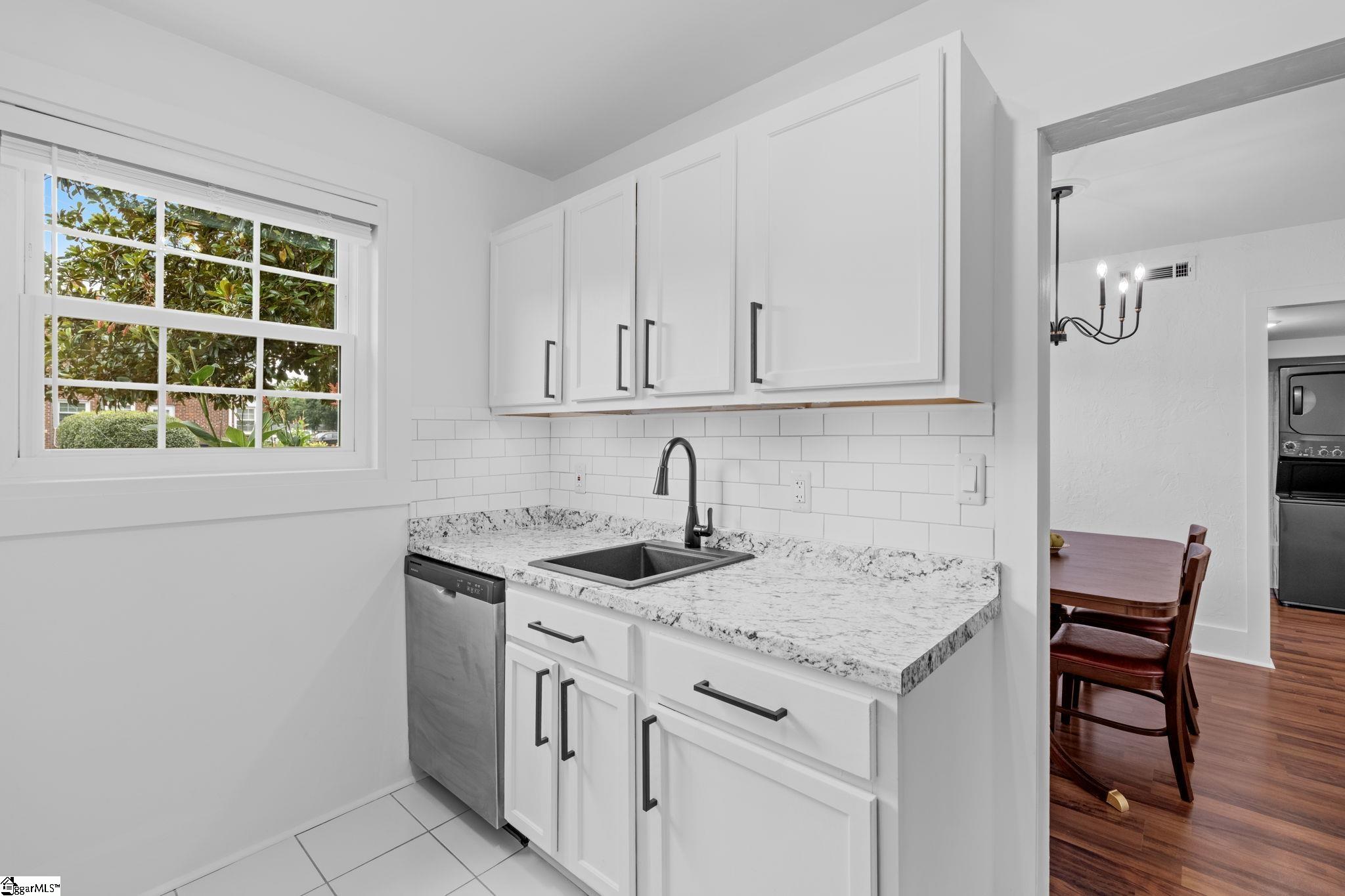 100 Lewis Drive UNIT Unit 4B Greenville, SC 29605