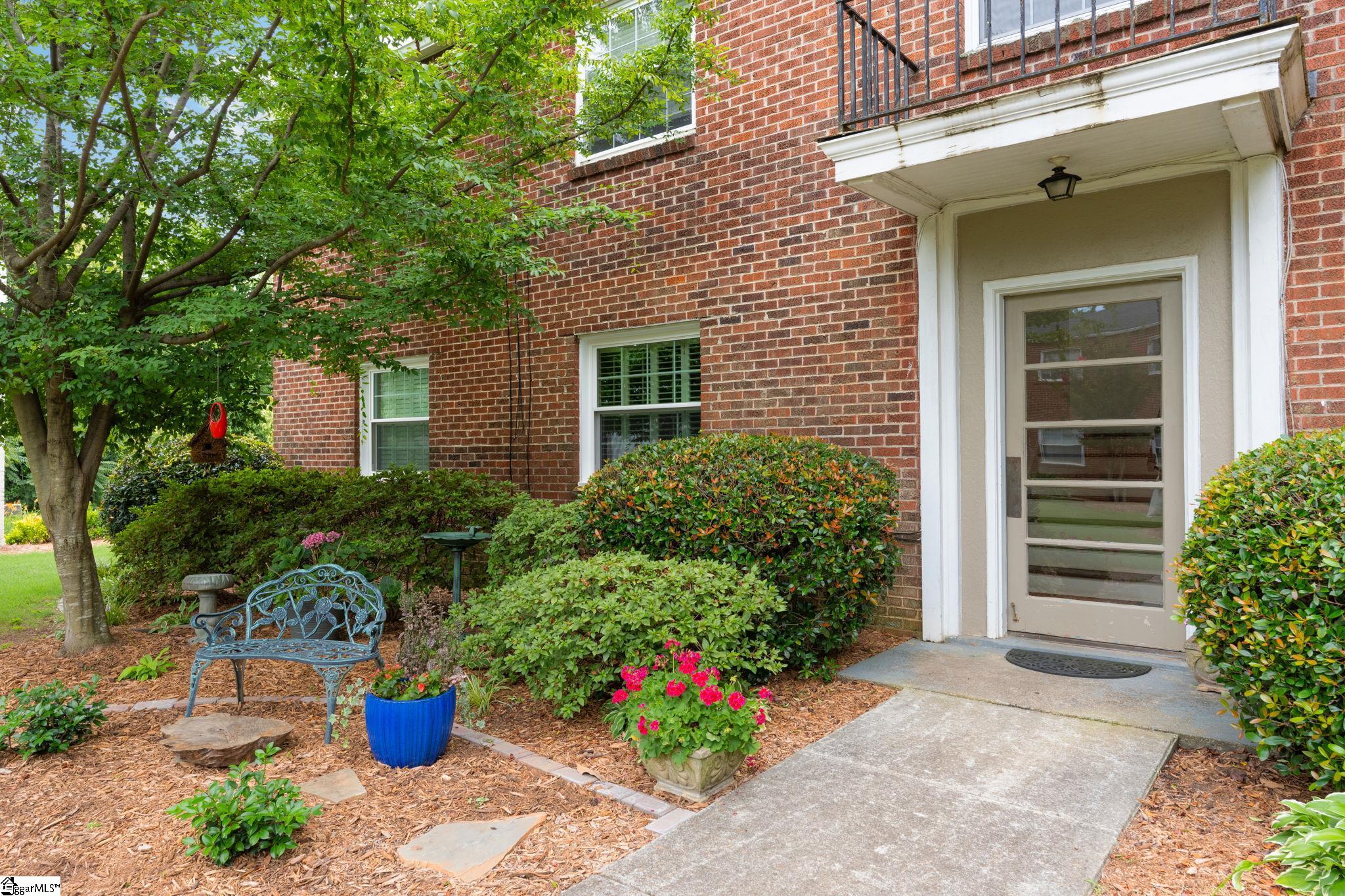 100 Lewis Drive UNIT Unit 4B Greenville, SC 29605