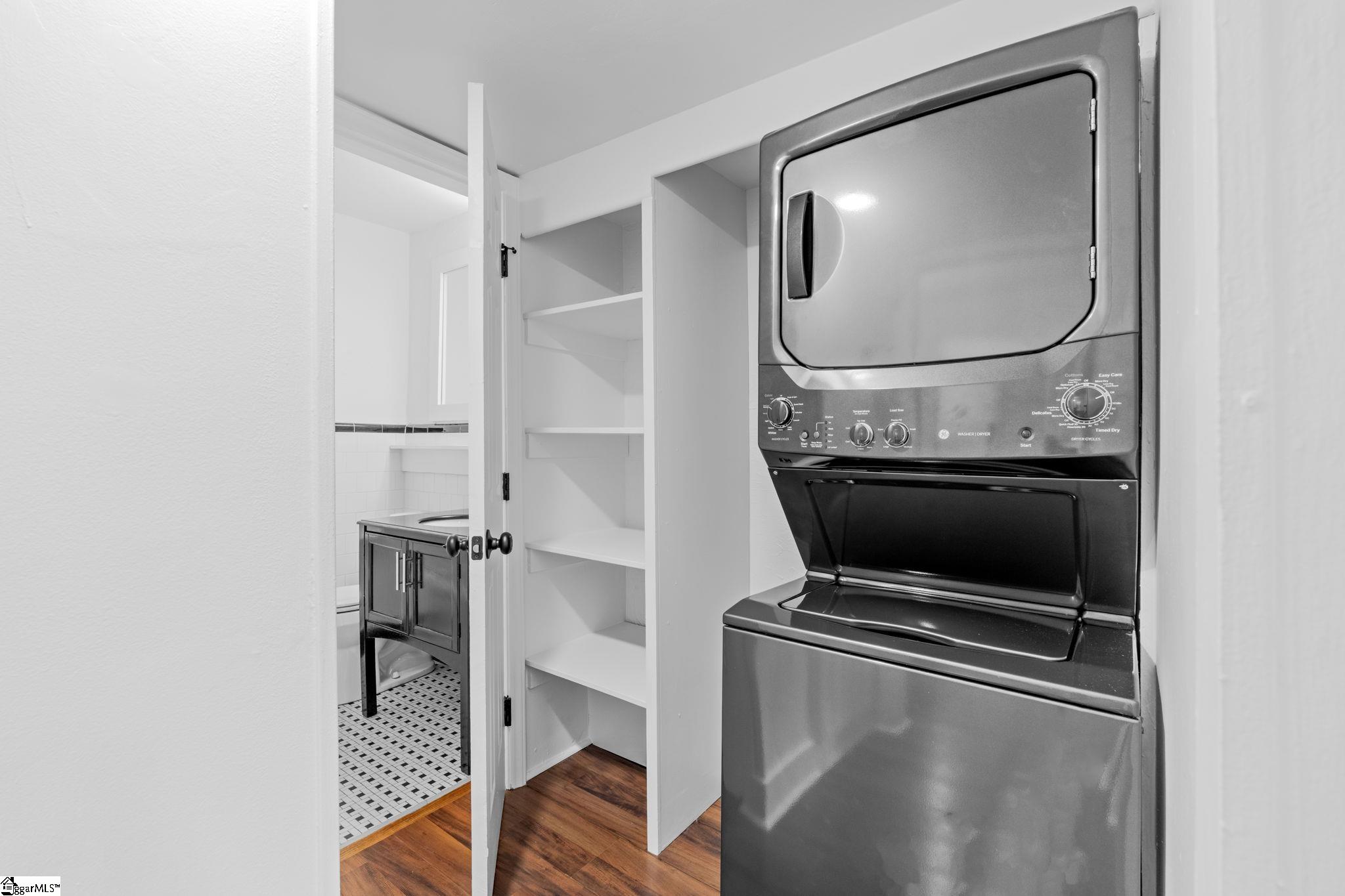 100 Lewis Drive UNIT Unit 4B Greenville, SC 29605