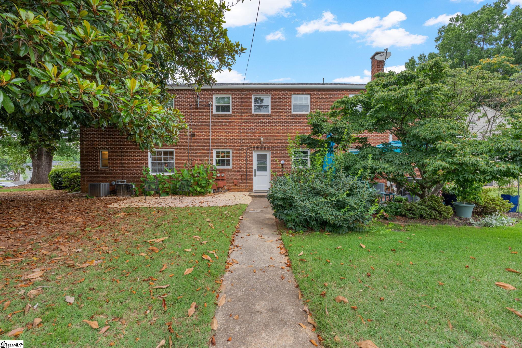 100 Lewis Drive UNIT Unit 4B Greenville, SC 29605
