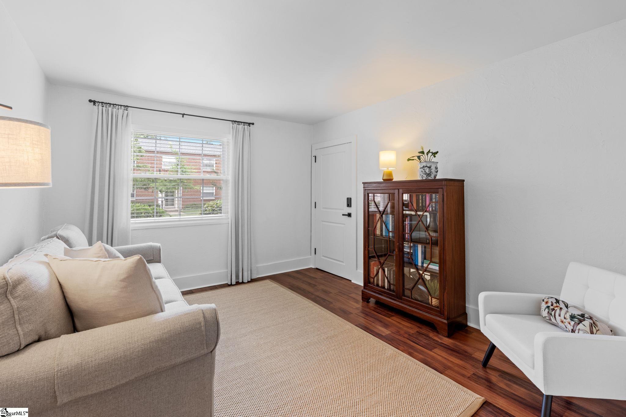 100 Lewis Drive UNIT Unit 4B Greenville, SC 29605
