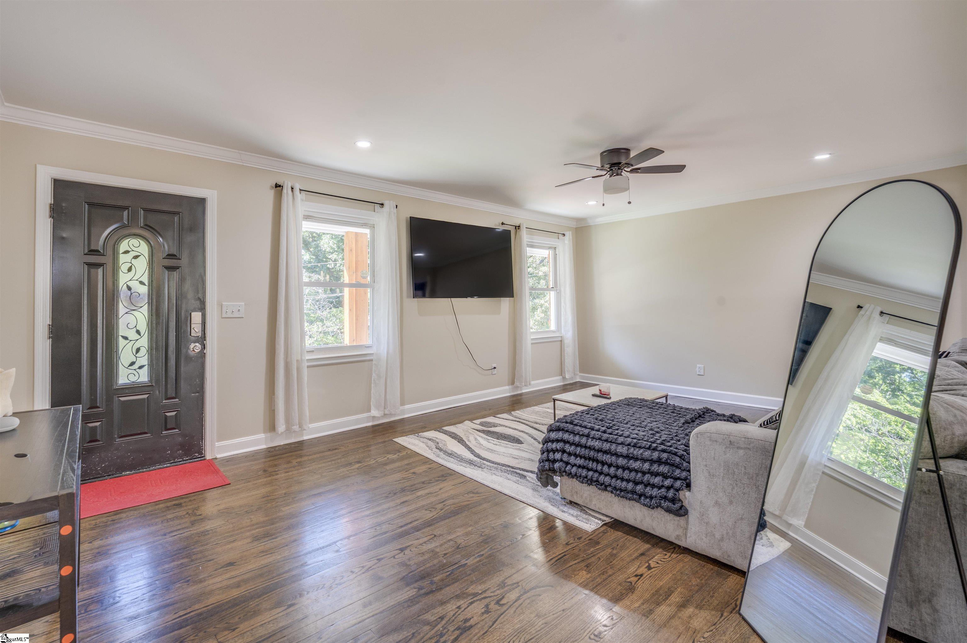 301 Fairmont Drive Greenville, SC 29605-2538