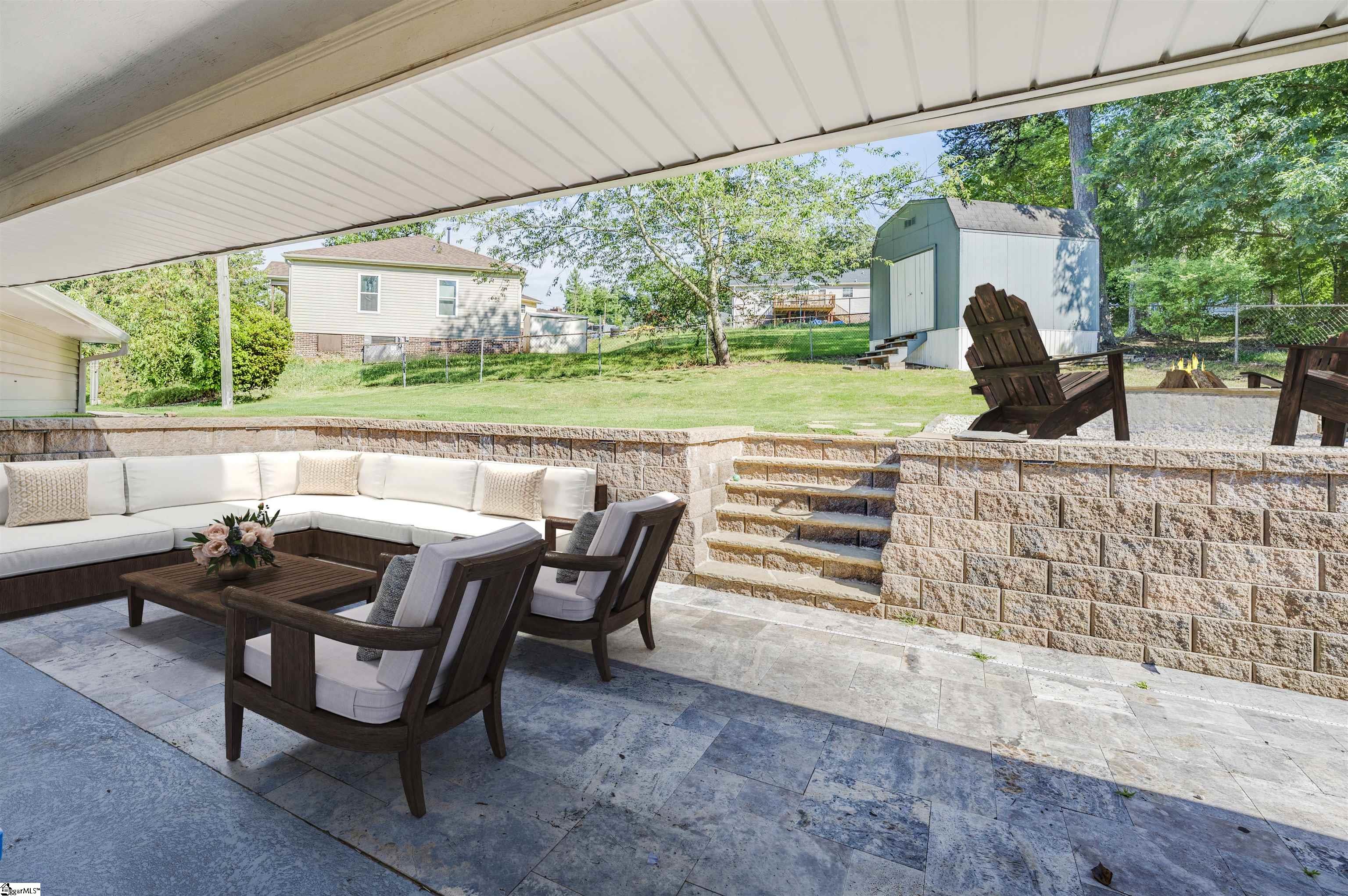 301 Fairmont Drive Greenville, SC 29605-2538