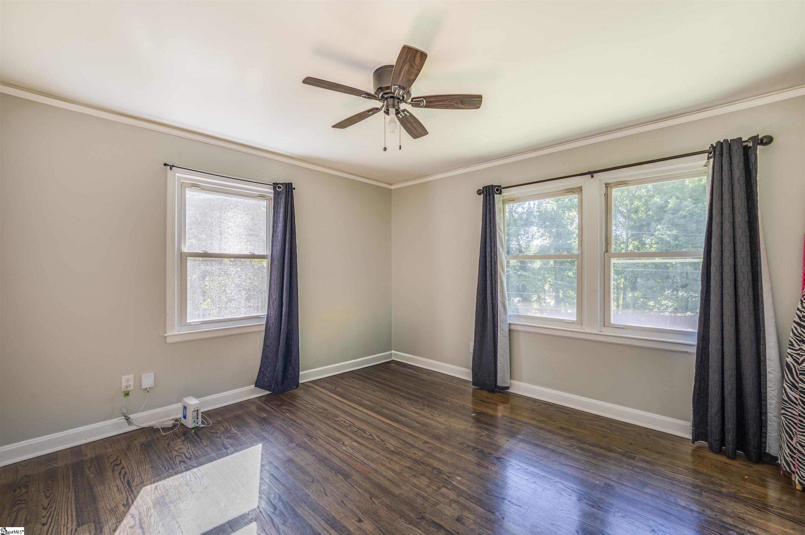 301 Fairmont Drive Greenville, SC 29605-2538