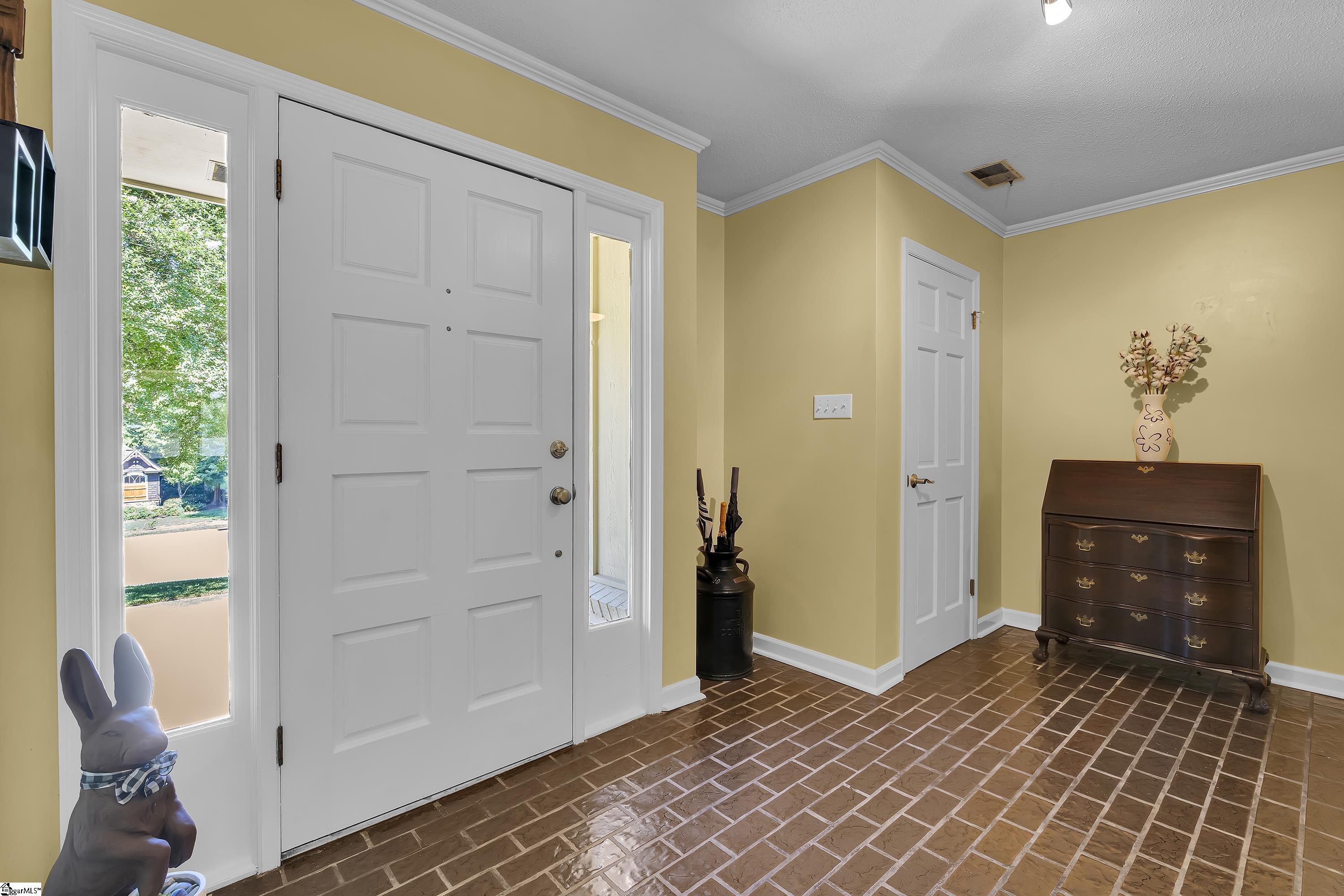 30 Pinto Court Spartanburg, SC 29307