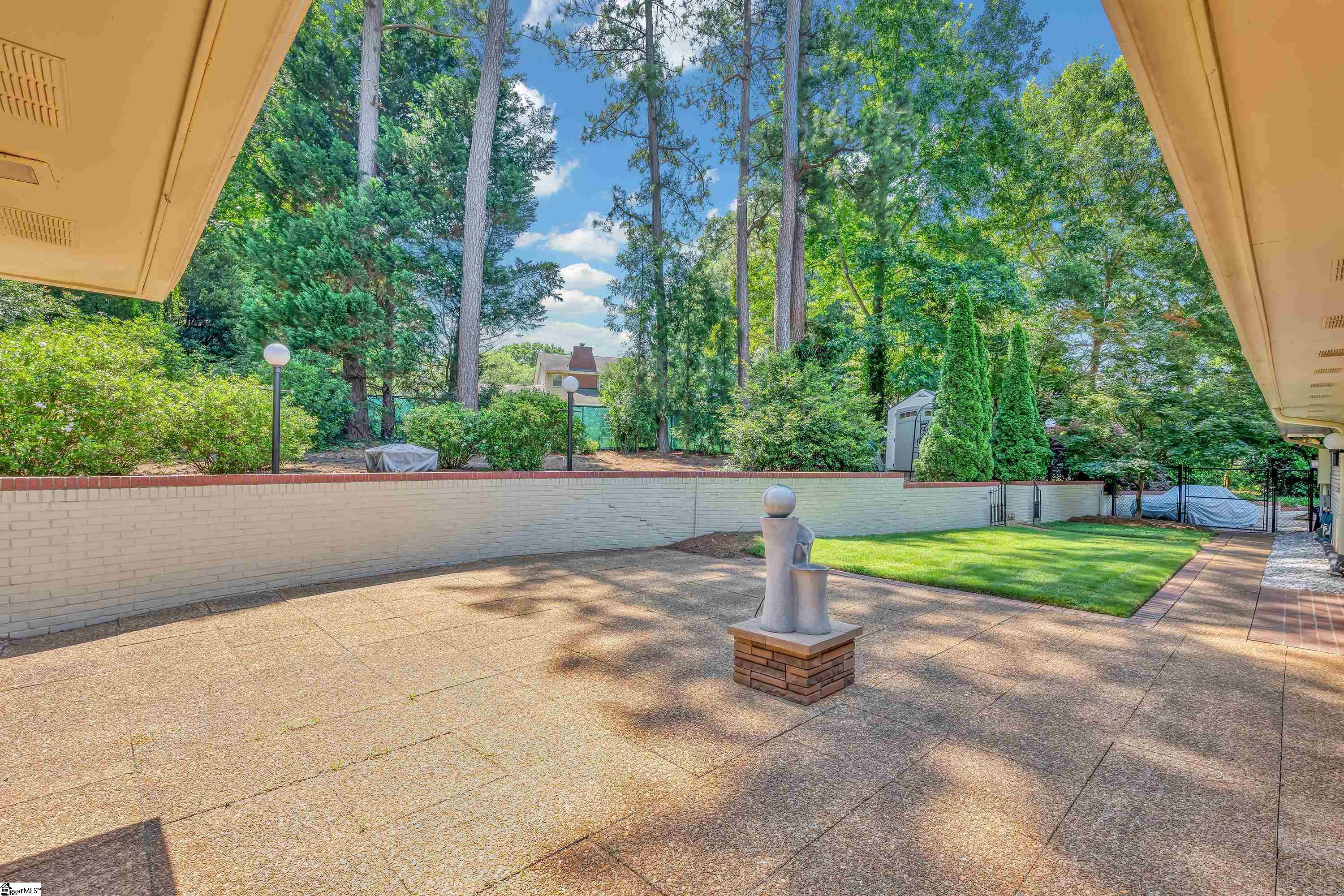 30 Pinto Court Spartanburg, SC 29307