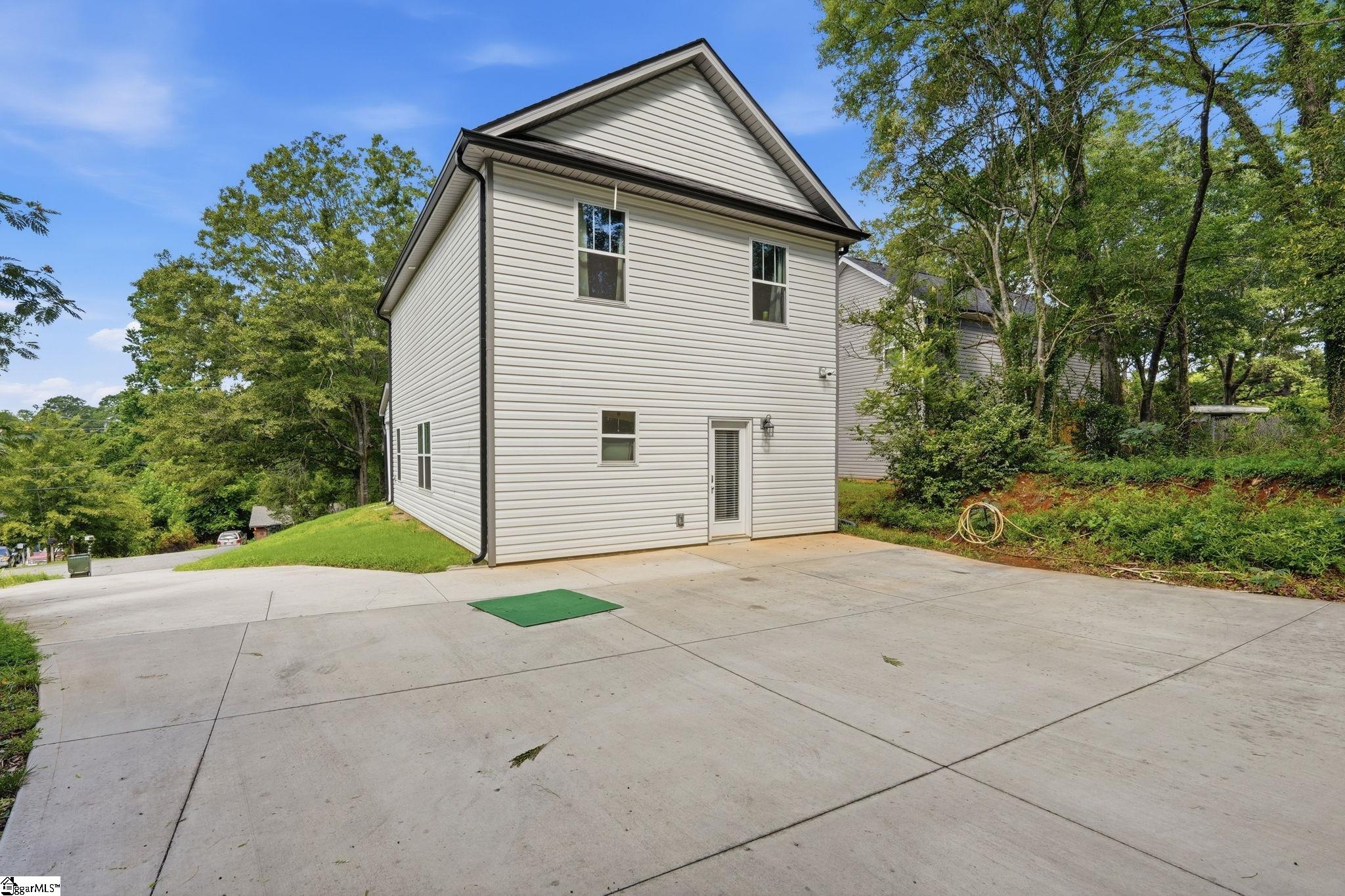103 Preston Street Easley, SC 29640