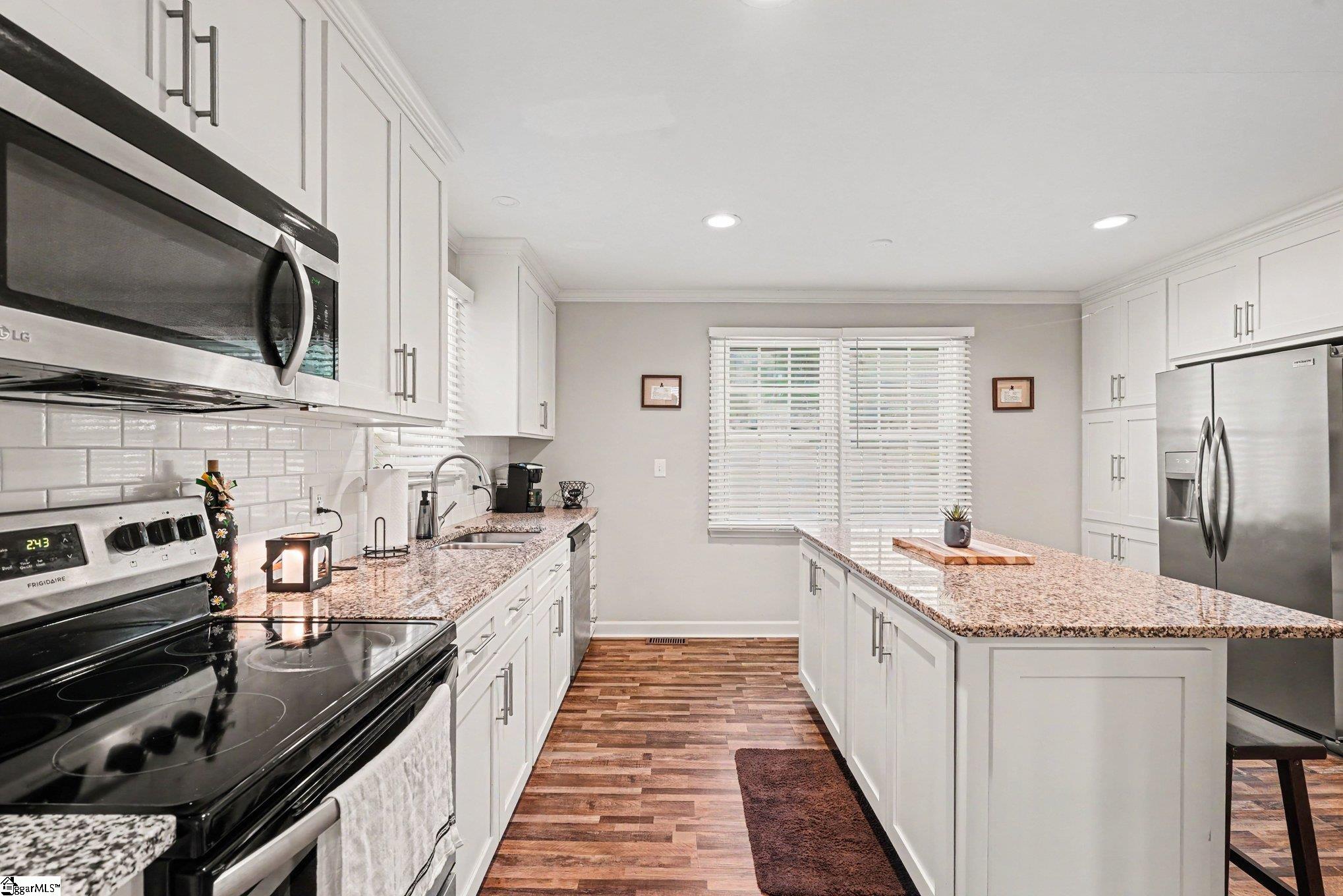 120 Carlton Drive Mauldin, SC 29662