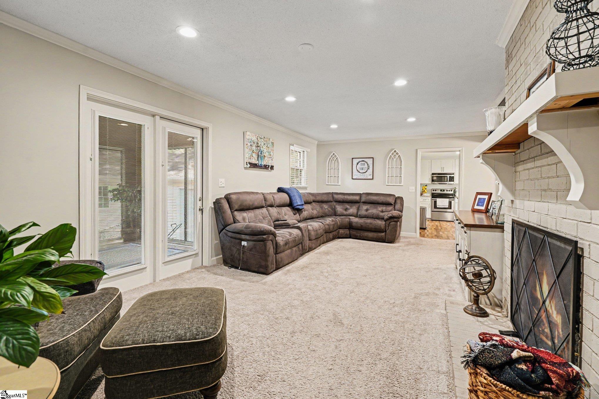 120 Carlton Drive Mauldin, SC 29662