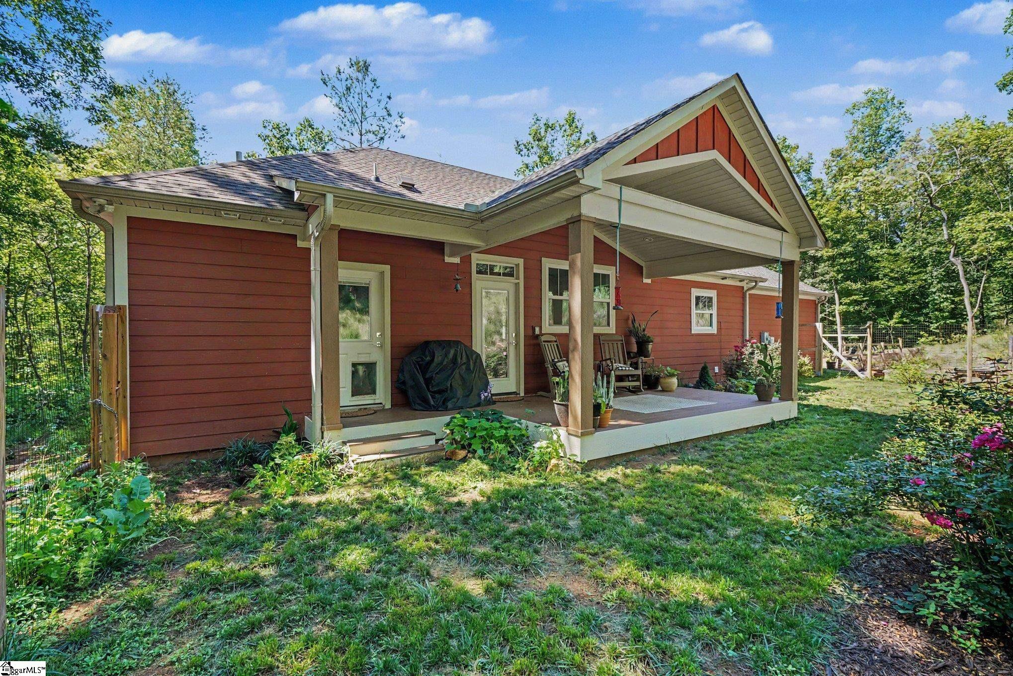 1241 Hayes Road Columbus, NC 28722