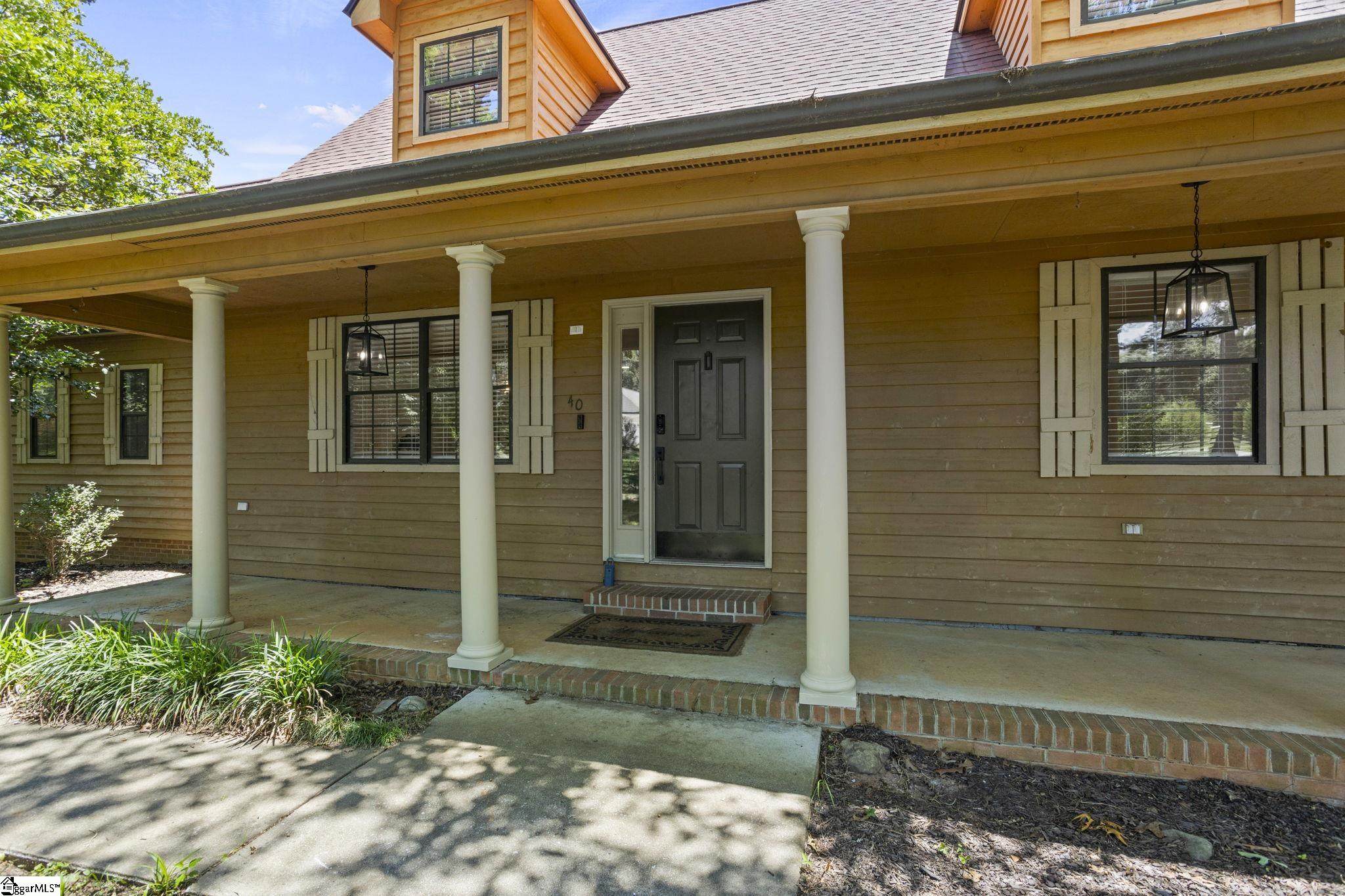 40 Ridings Road Campobello, SC 29322