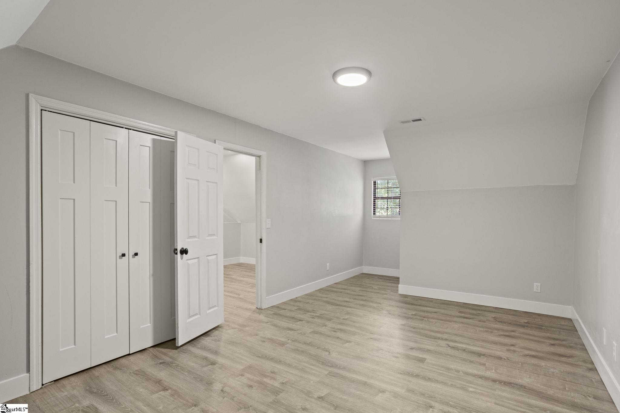 40 Ridings Road Campobello, SC 29322