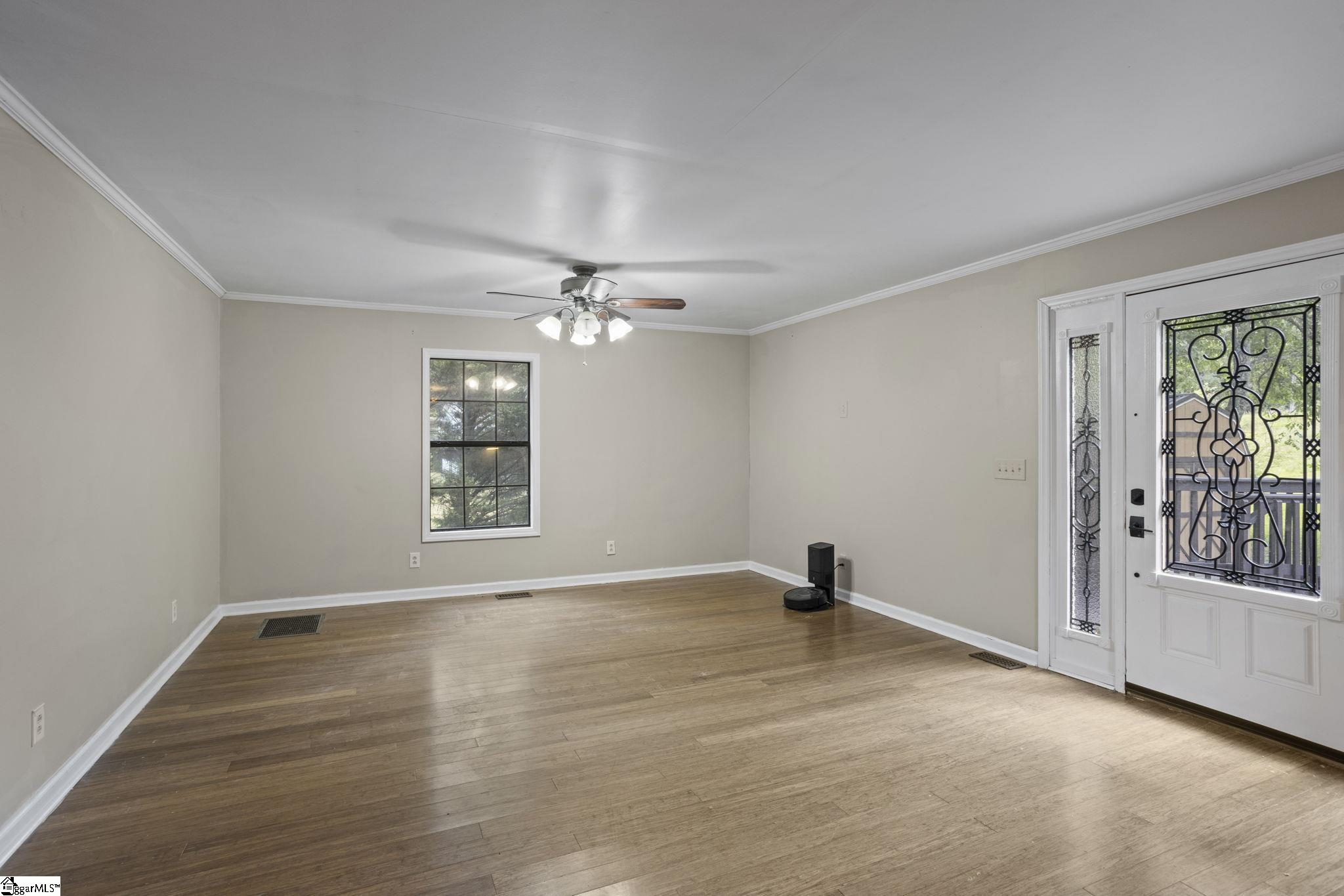 40 Ridings Road Campobello, SC 29322