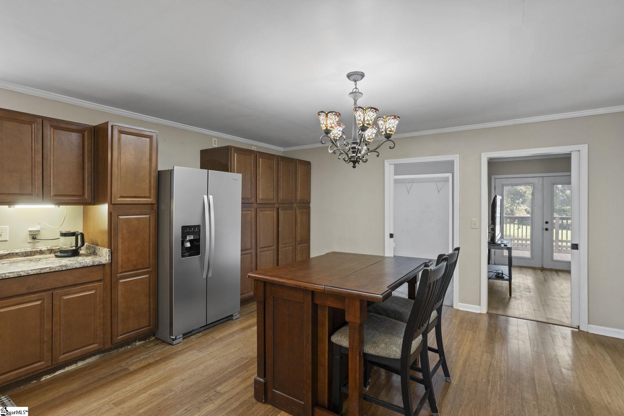 40 Ridings Road Campobello, SC 29322