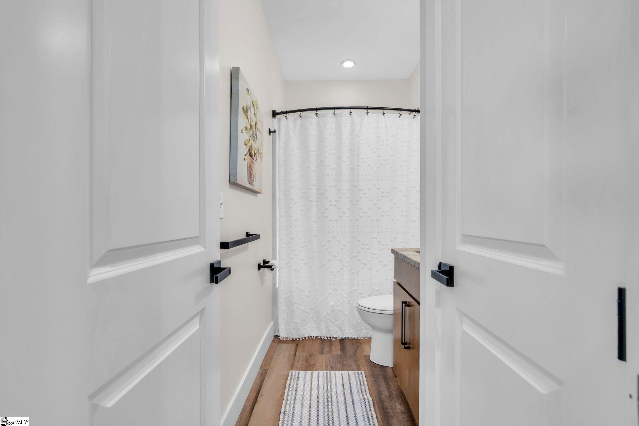 241 Thomspon Road Taylors, SC 29687