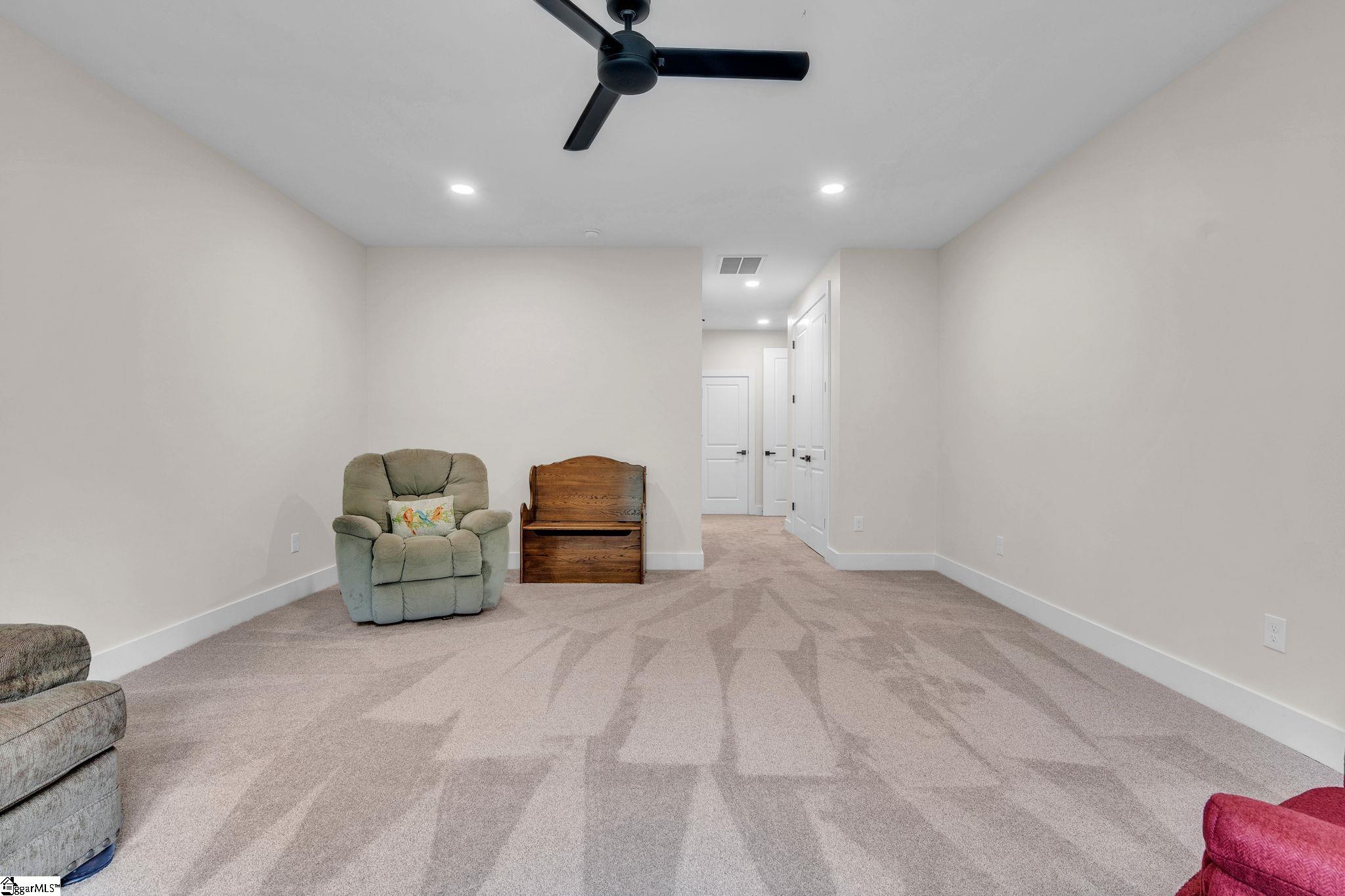 241 Thomspon Road Taylors, SC 29687