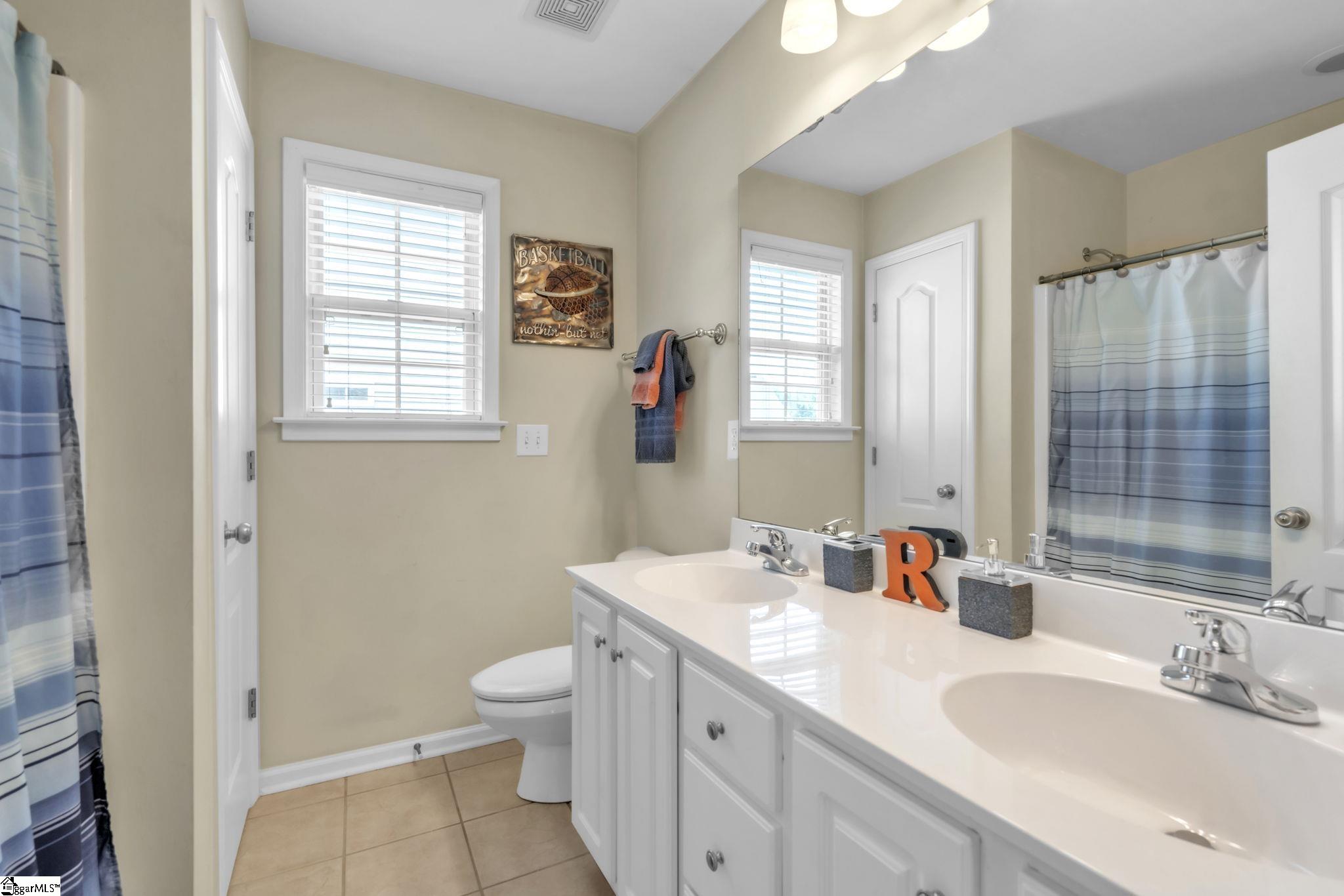 211 Brazos Lane Simpsonville, SC 29680