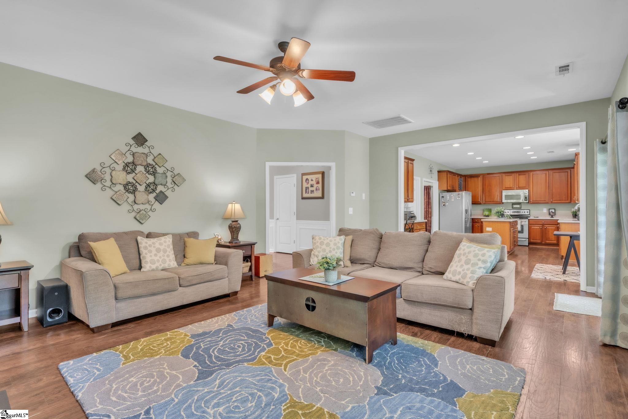 211 Brazos Lane Simpsonville, SC 29680