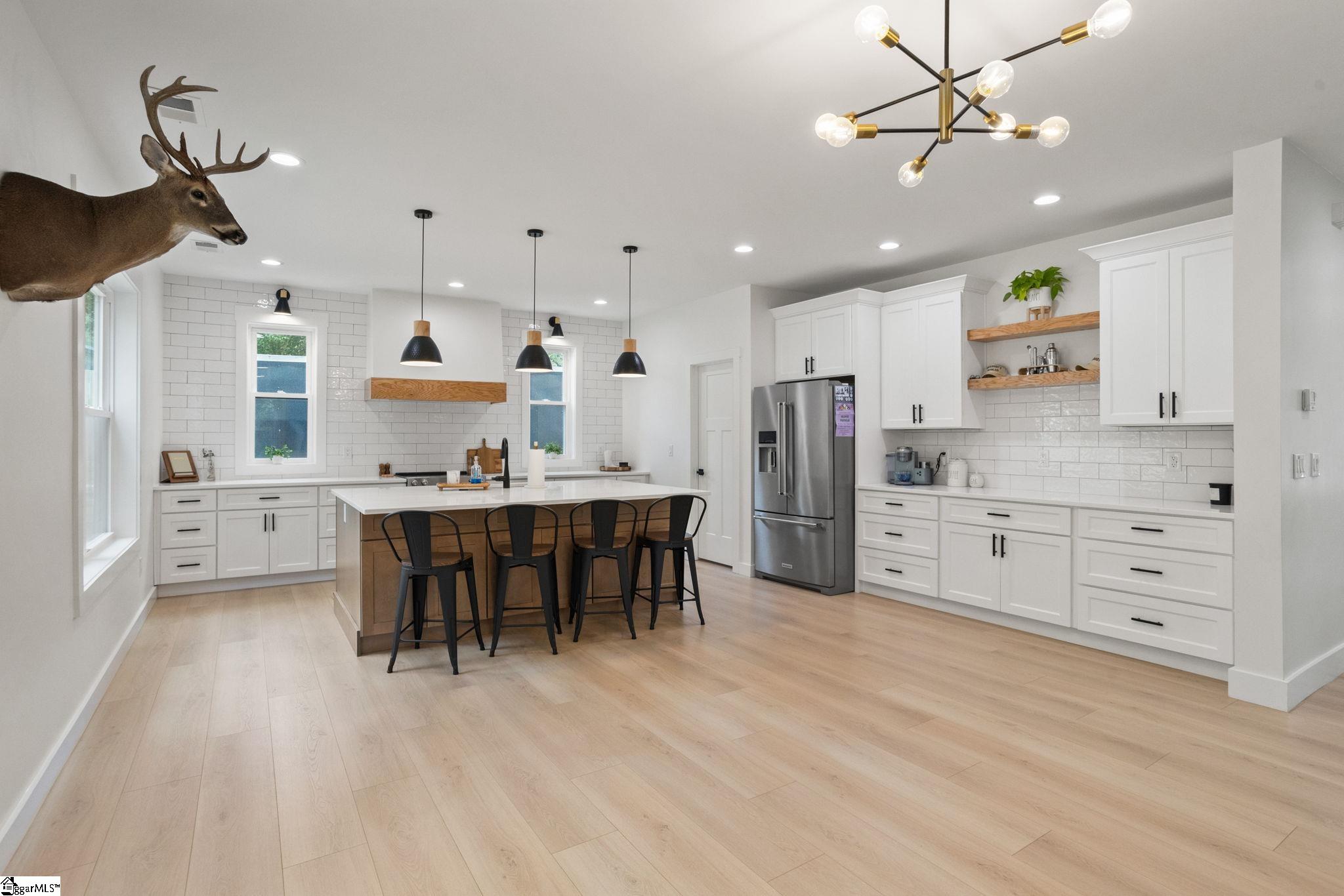 10 Fort Prince Court Wellford, SC 29385