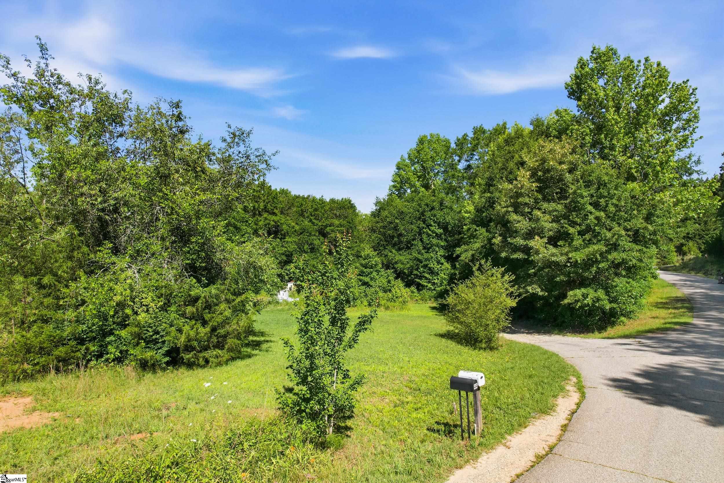41 Burns Road Travelers Rest, SC 29690