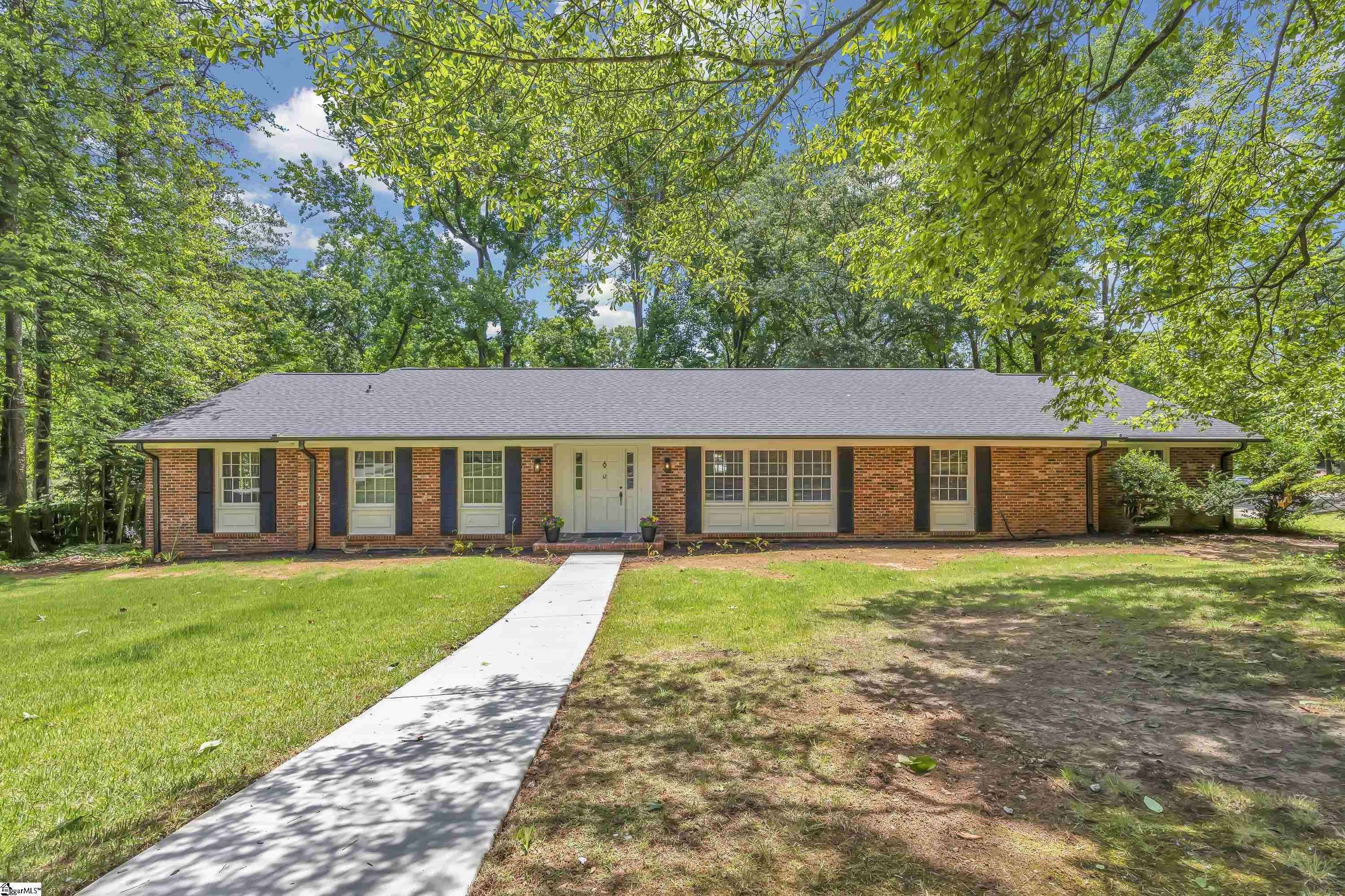 12 Compton Drive Greenville, SC 29615