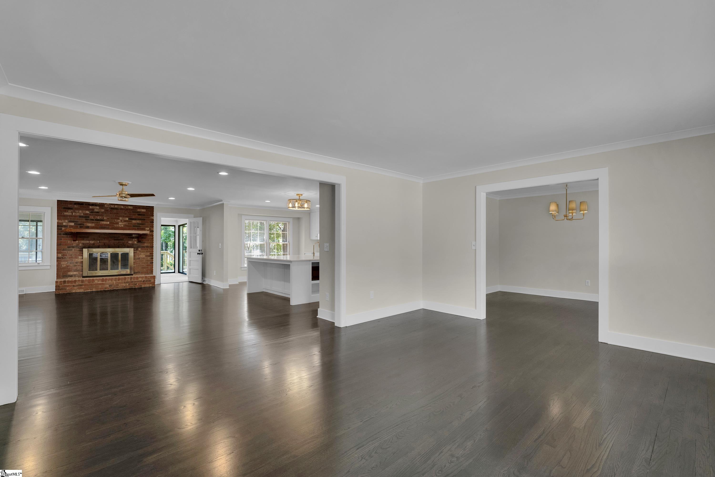 12 Compton Drive Greenville, SC 29615