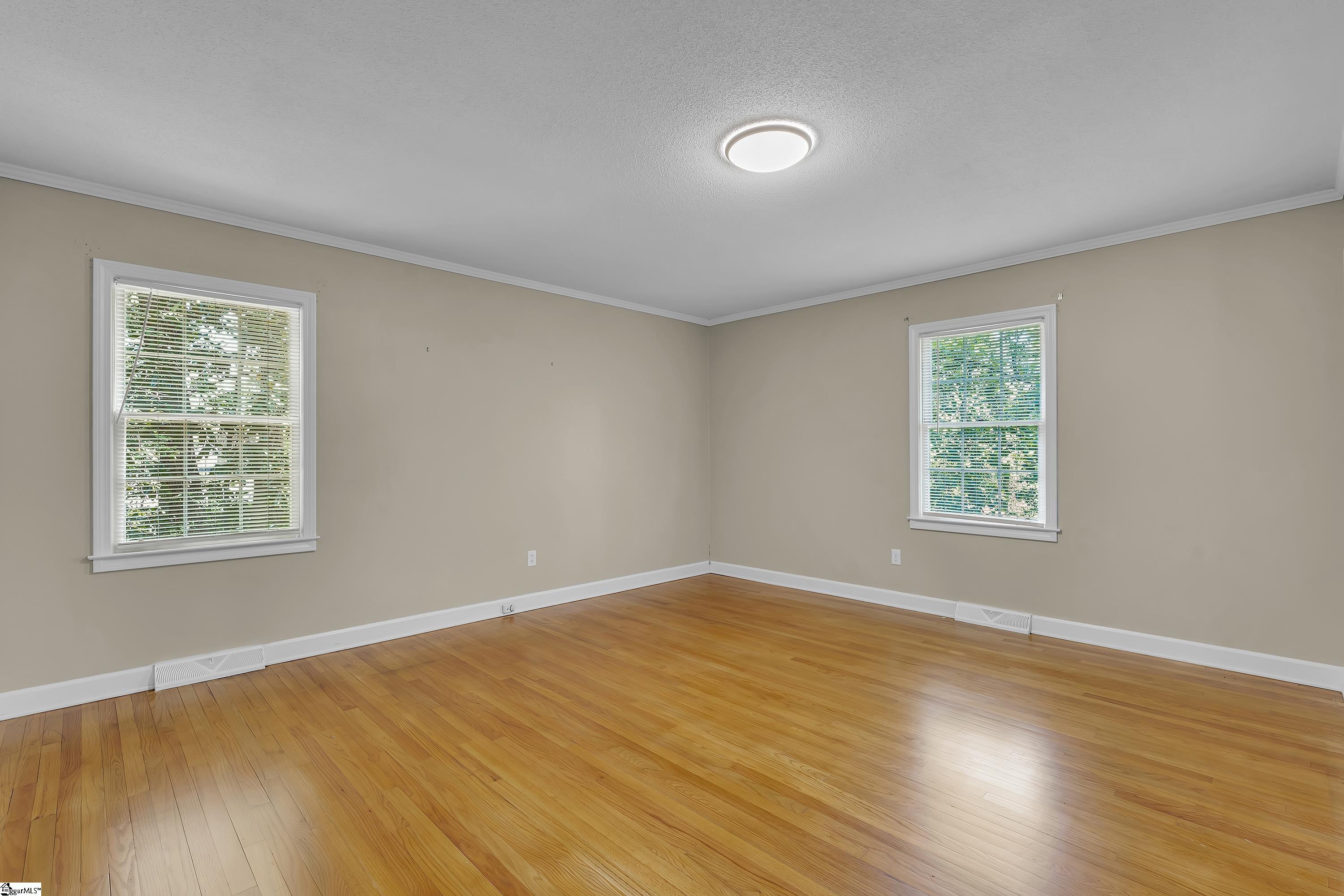 12 Compton Drive Greenville, SC 29615