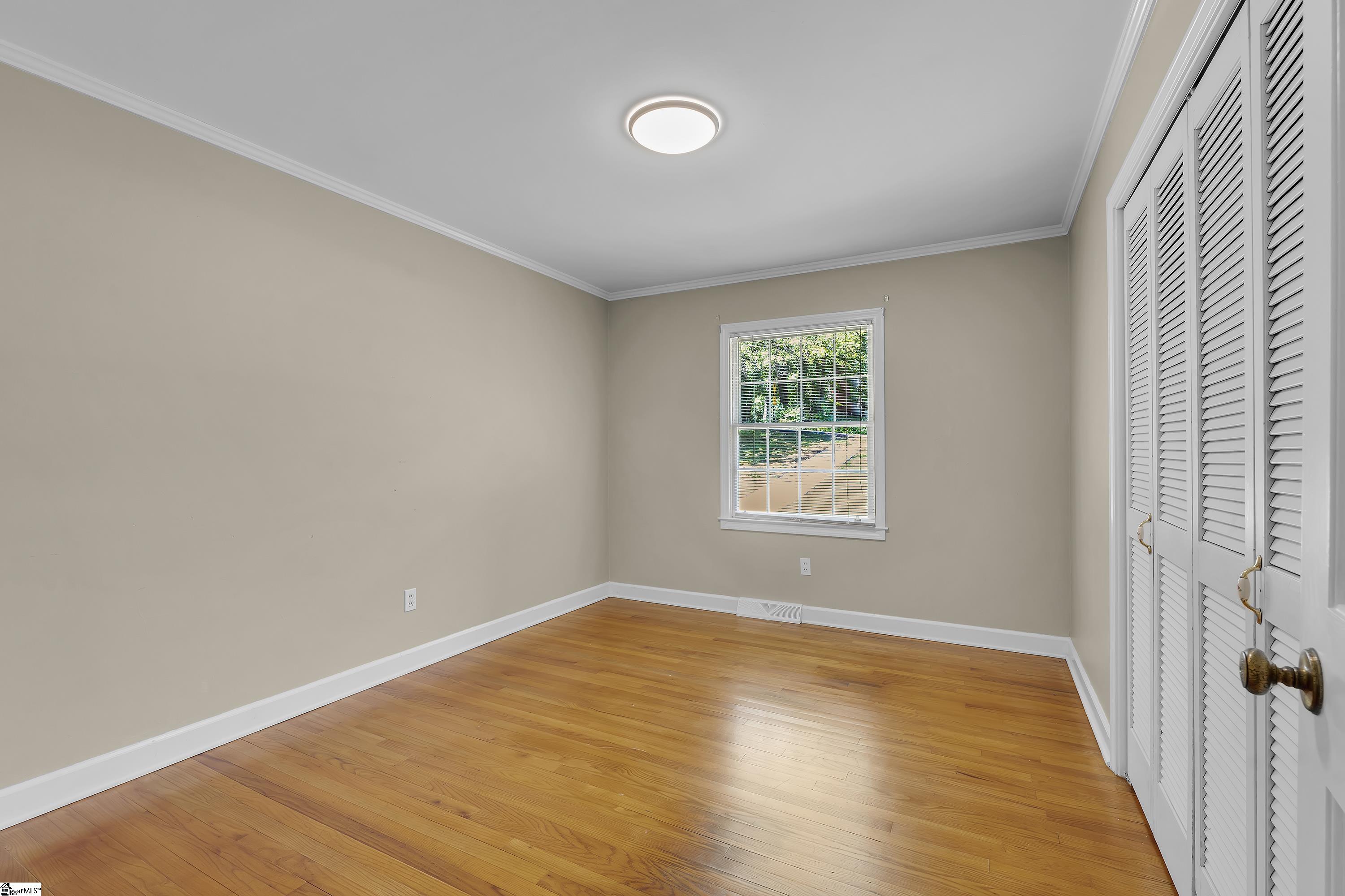 12 Compton Drive Greenville, SC 29615