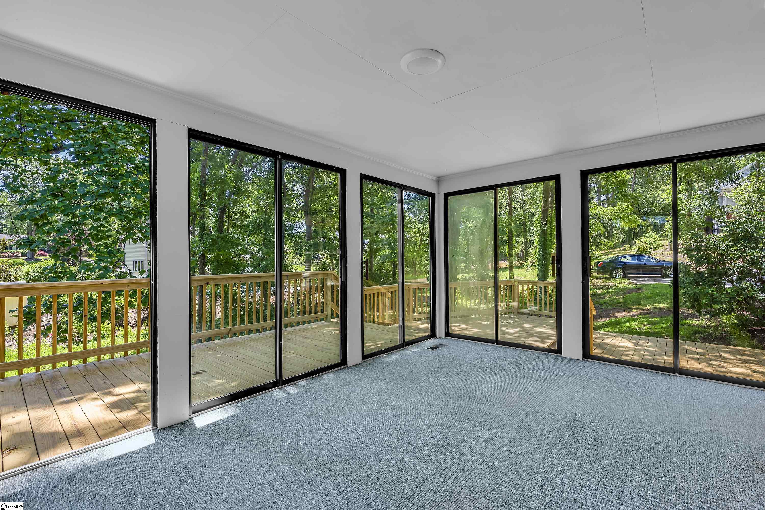 12 Compton Drive Greenville, SC 29615