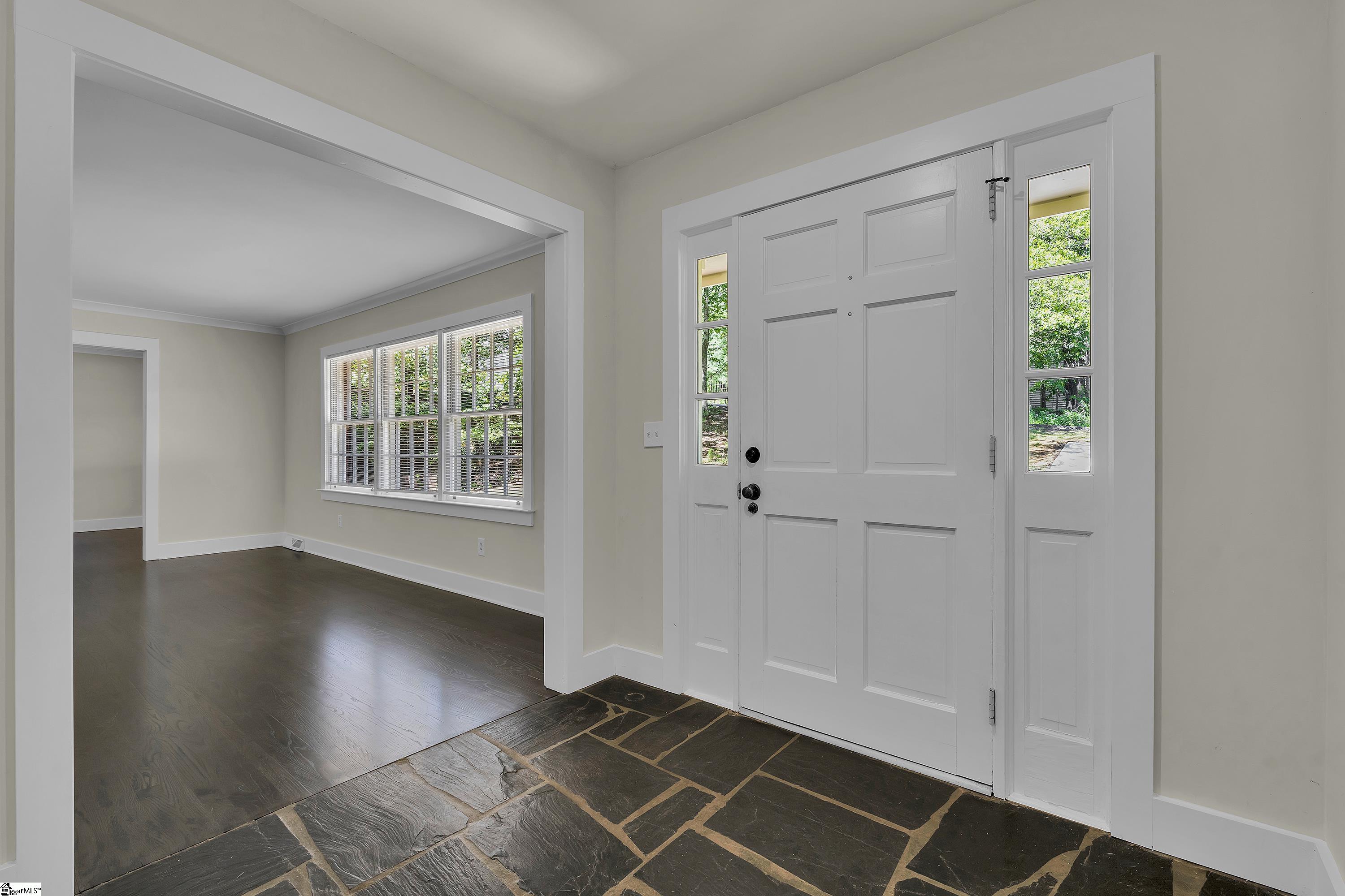 12 Compton Drive Greenville, SC 29615