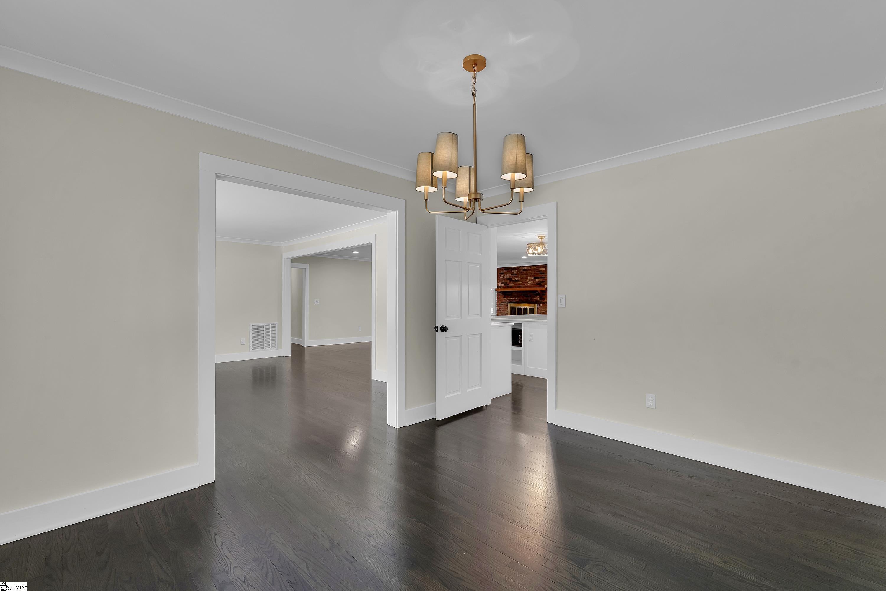 12 Compton Drive Greenville, SC 29615
