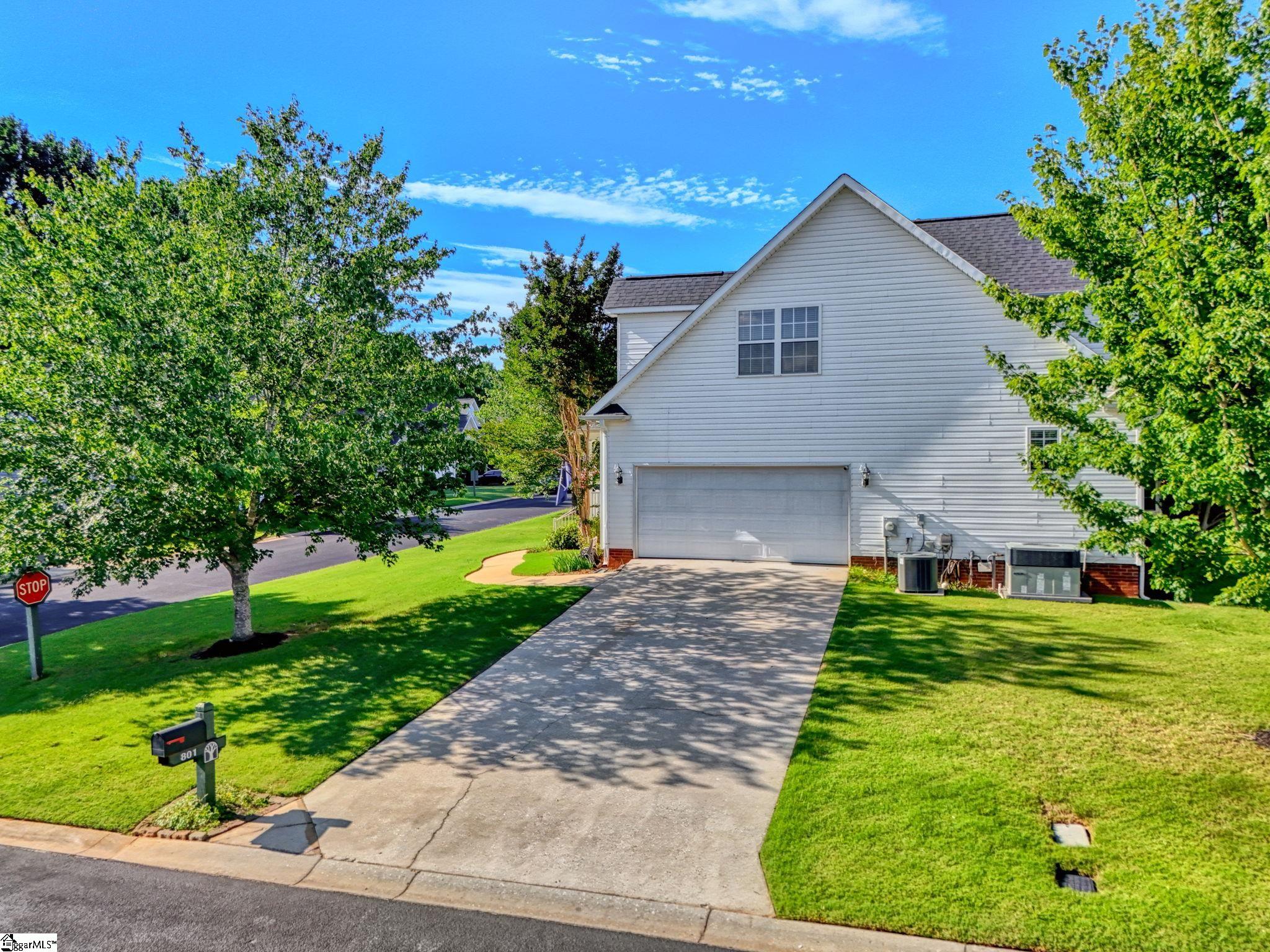 801 Oak Haven Court Greer, SC 29651