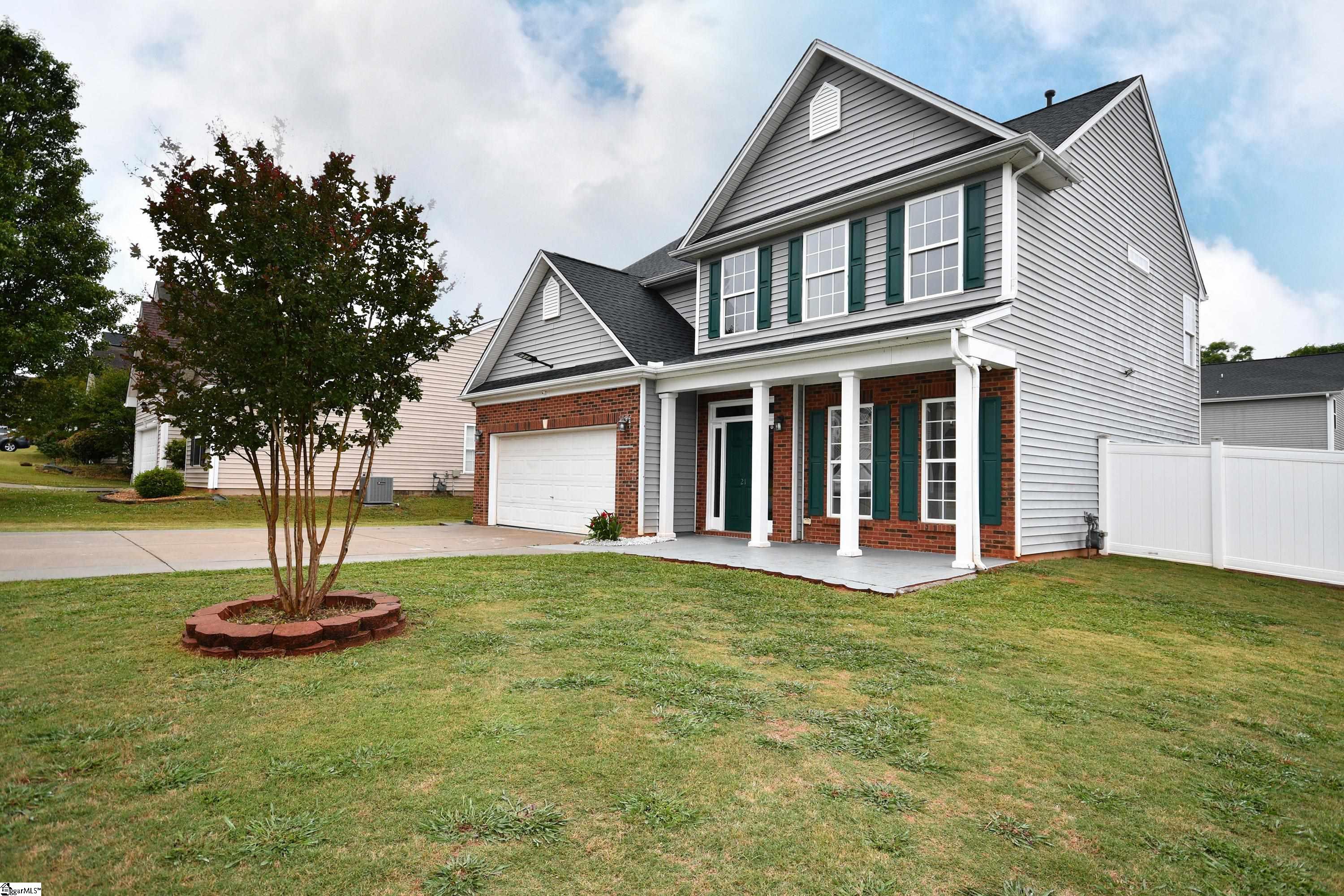 21 Nut Leaf Lane Greenville, SC 29605