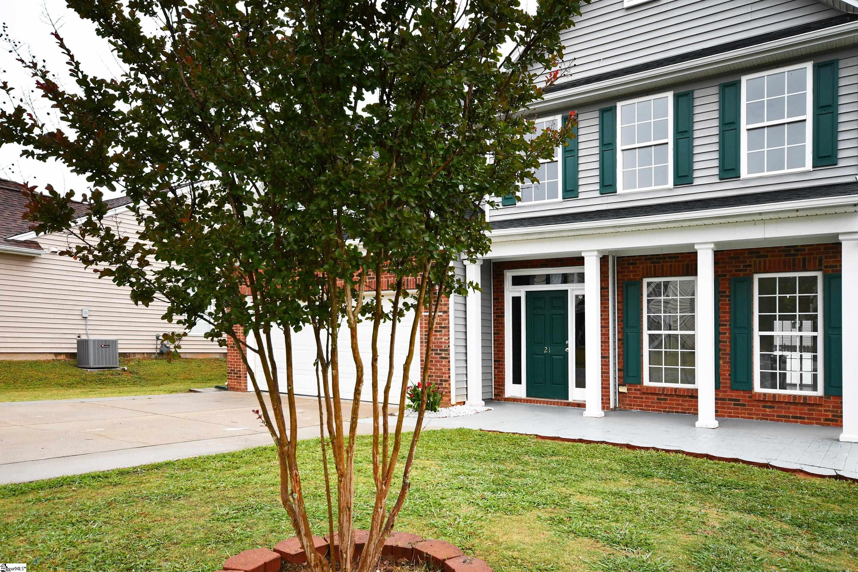 21 Nut Leaf Lane Greenville, SC 29605