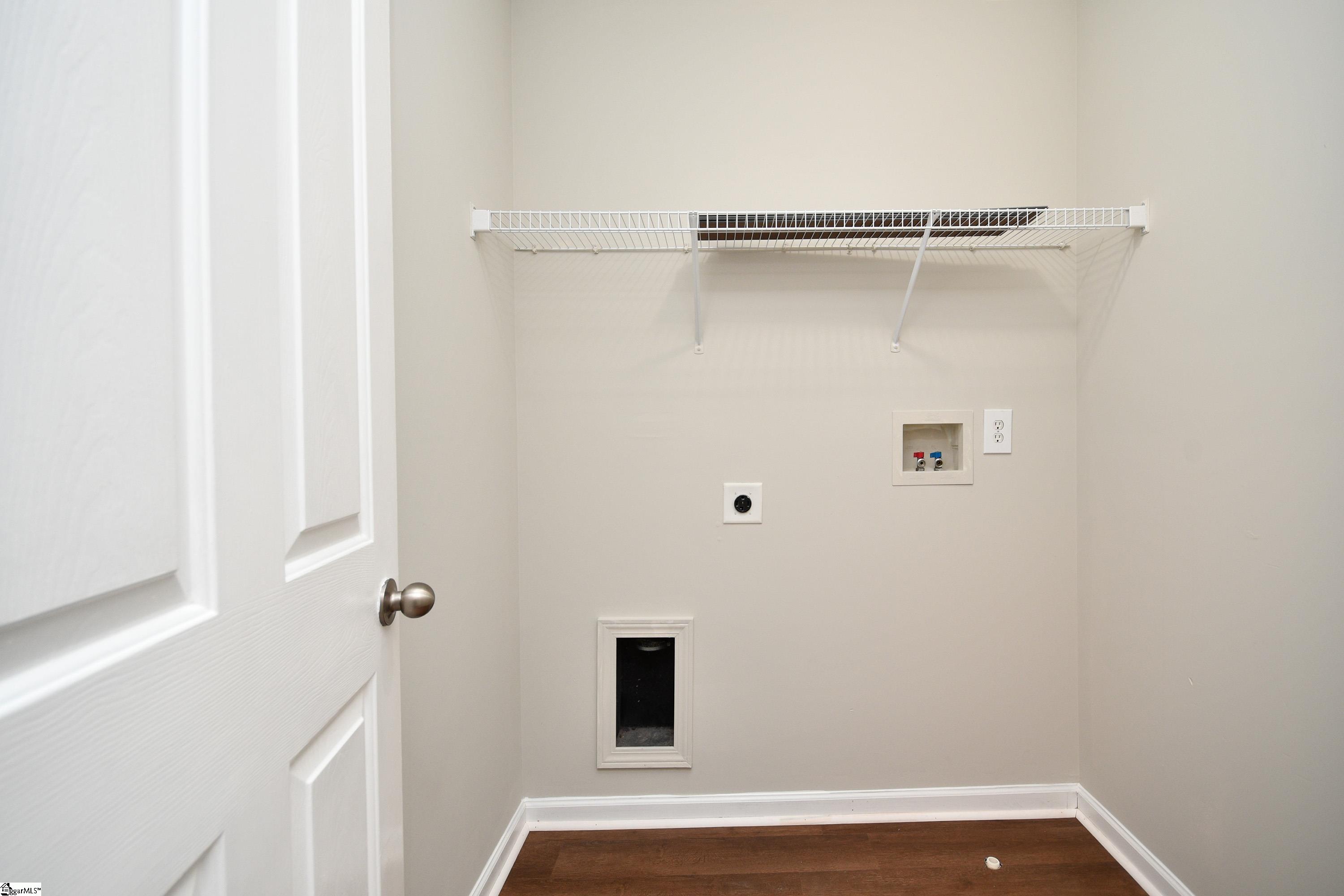 21 Nut Leaf Lane Greenville, SC 29605