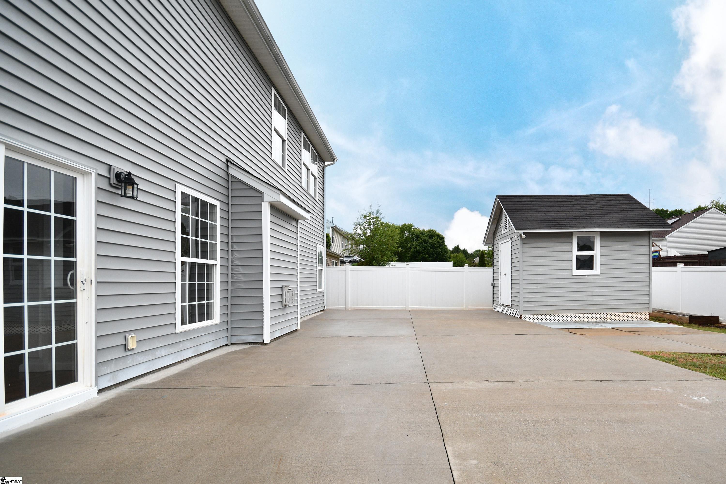 21 Nut Leaf Lane Greenville, SC 29605
