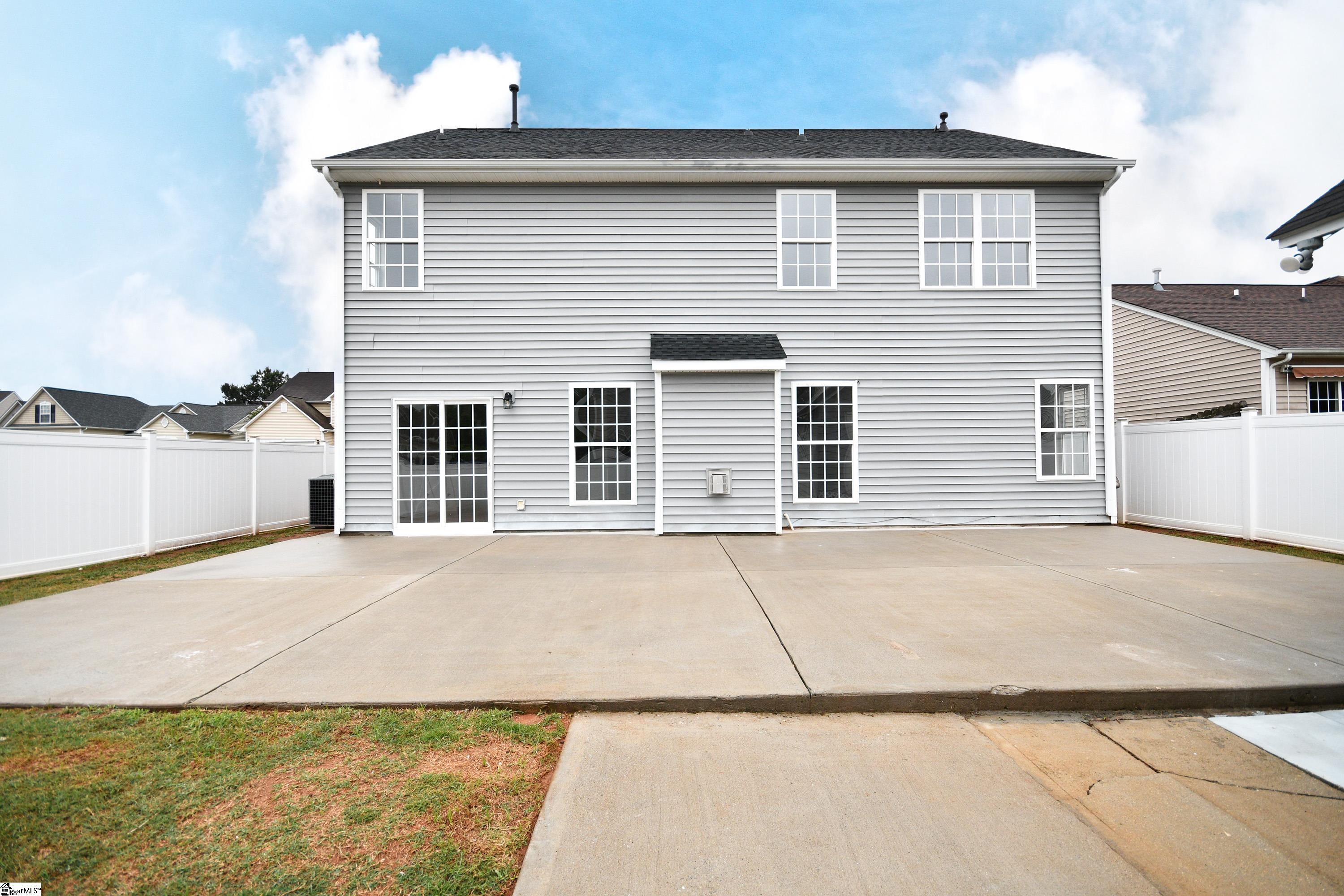 21 Nut Leaf Lane Greenville, SC 29605