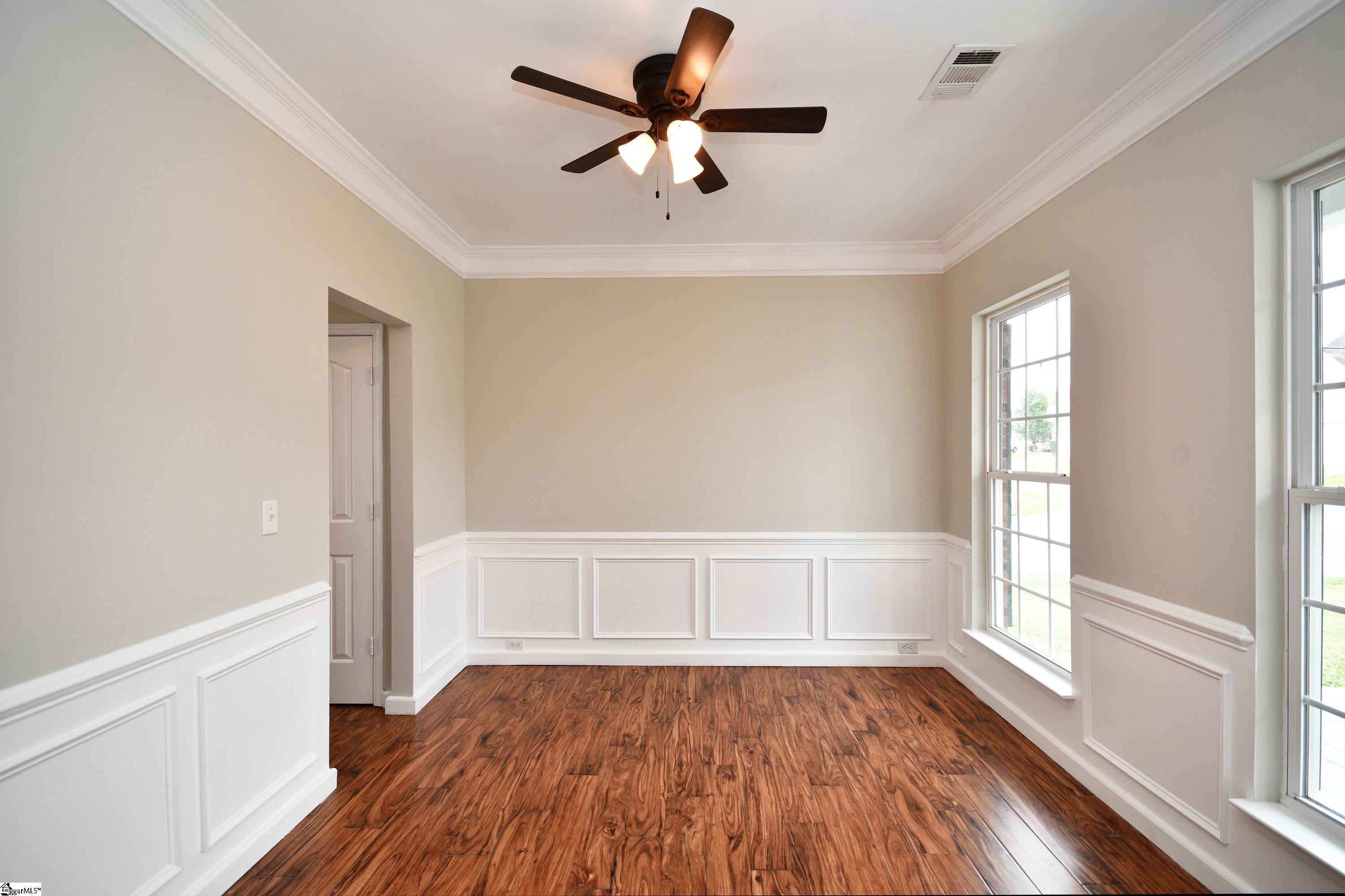 21 Nut Leaf Lane Greenville, SC 29605