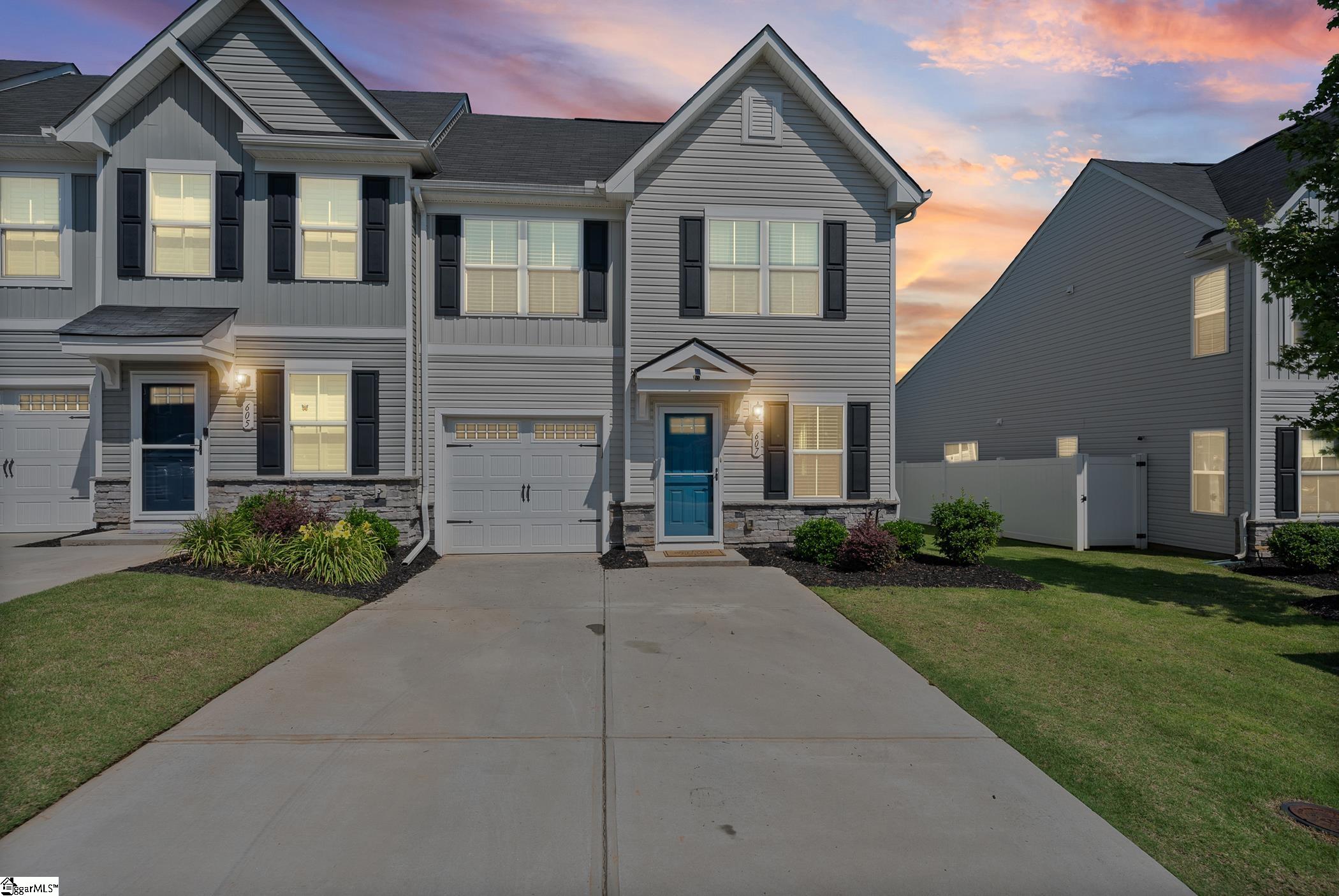 Photo 1 of Townhouse for sale at 607 Cresslyn Ct, Greenville, SC 29617 | MLS# 1595257 | Listing updated on 2026-09-18