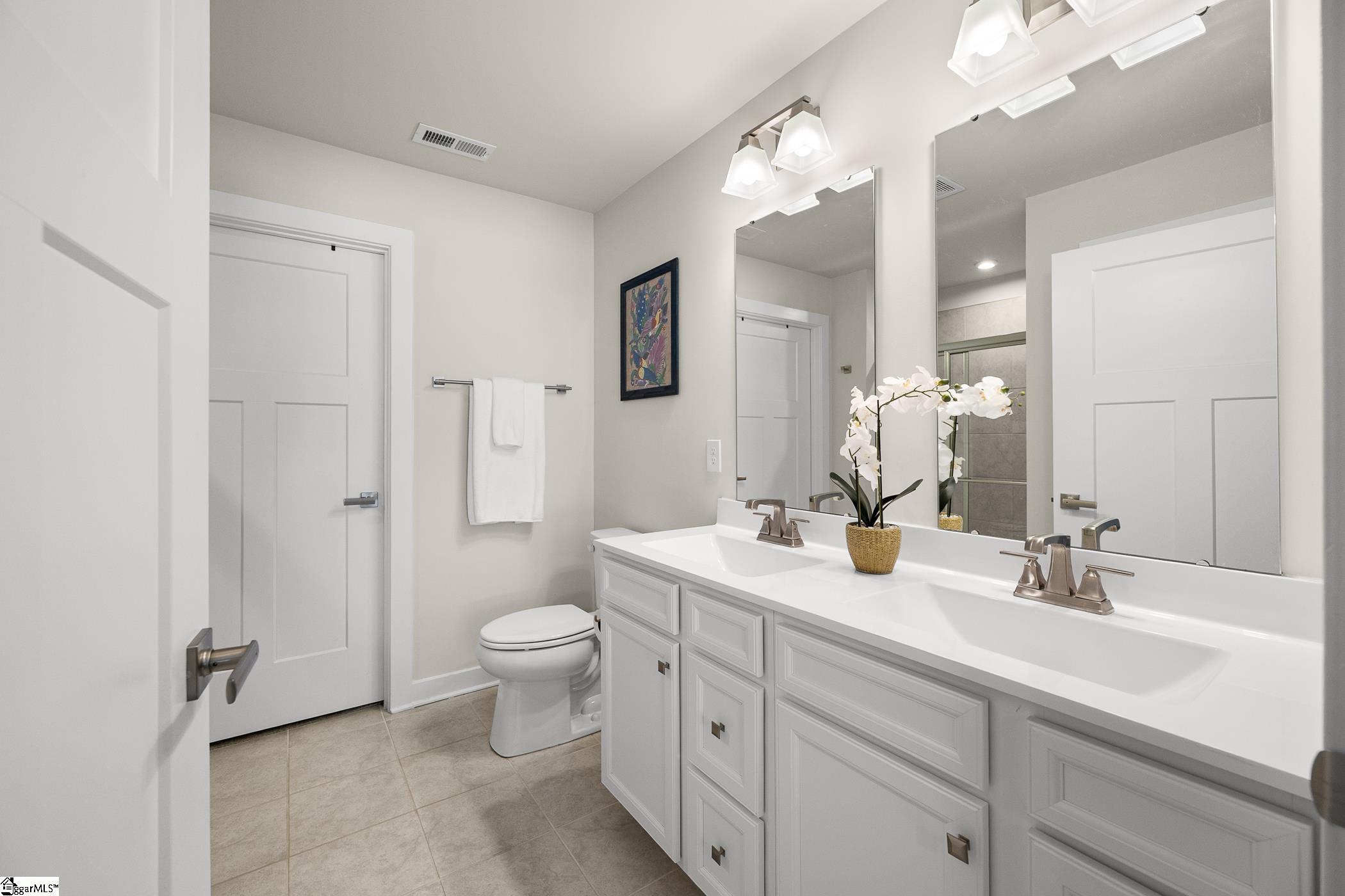 607 Cresslyn Court Greenville, SC 29617
