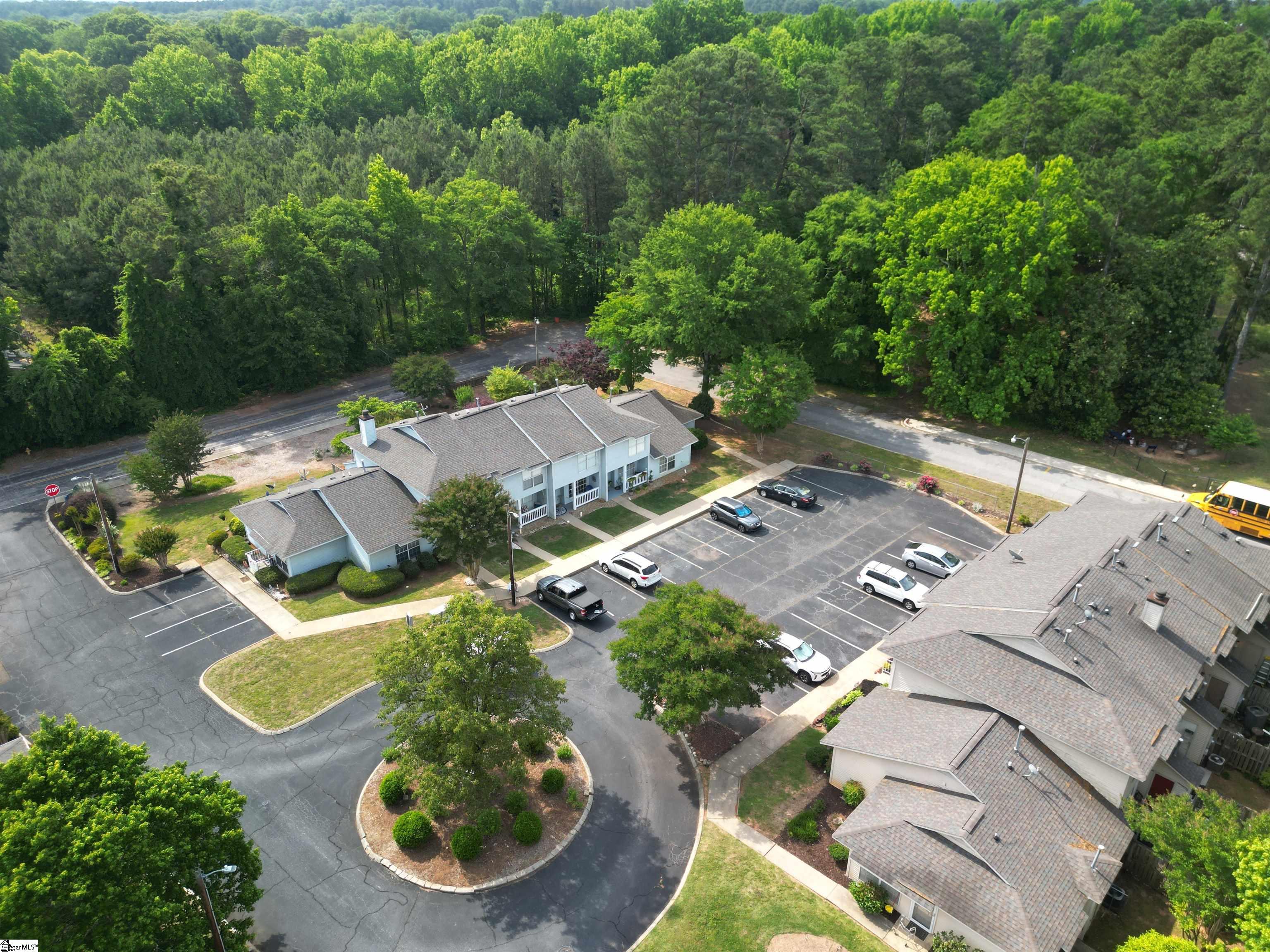 10 Bear Grass Court Greenville, SC 29605