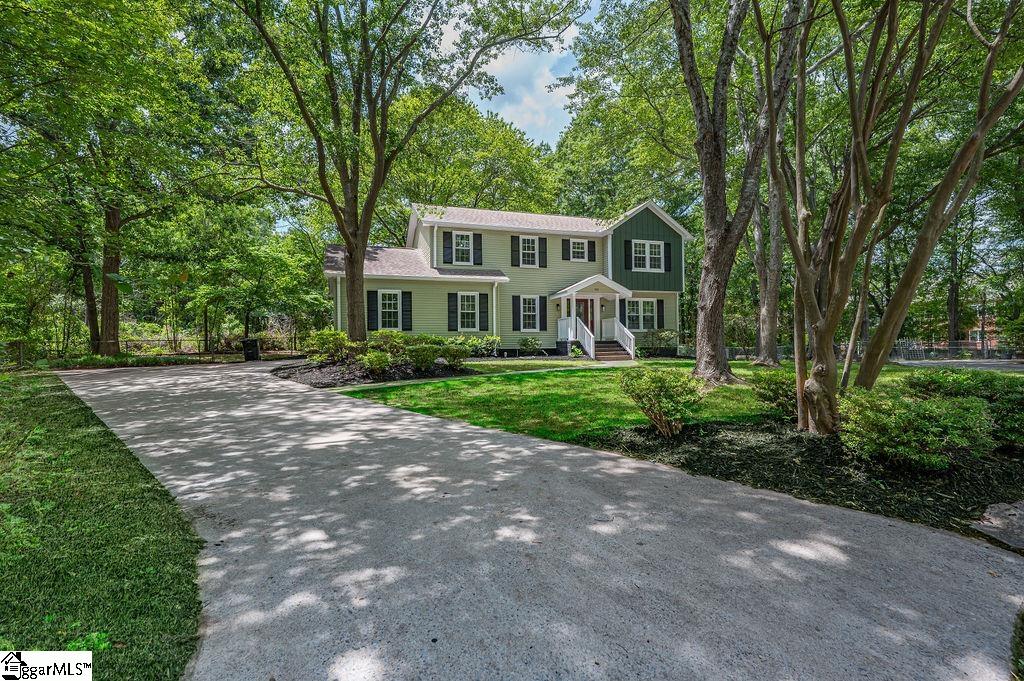 113 Lexington Court Simpsonville, SC 29681