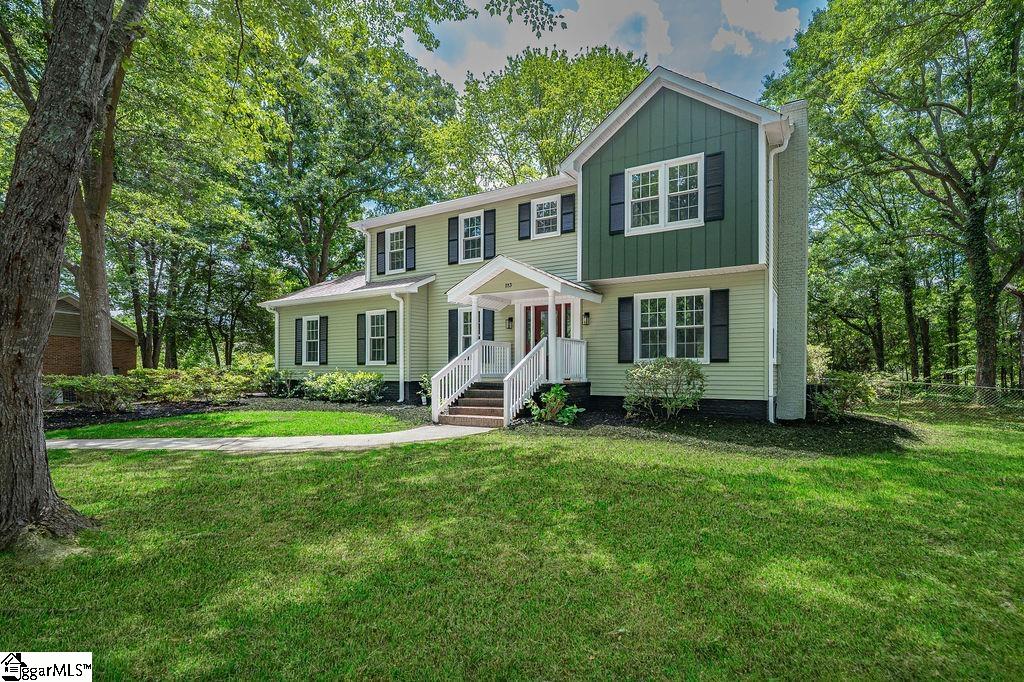 113 Lexington Court Simpsonville, SC 29681