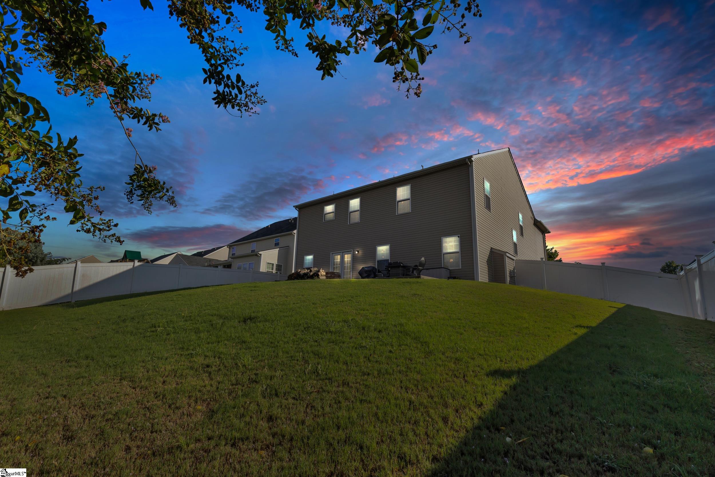34 Barlow Court Simpsonville, SC 29681
