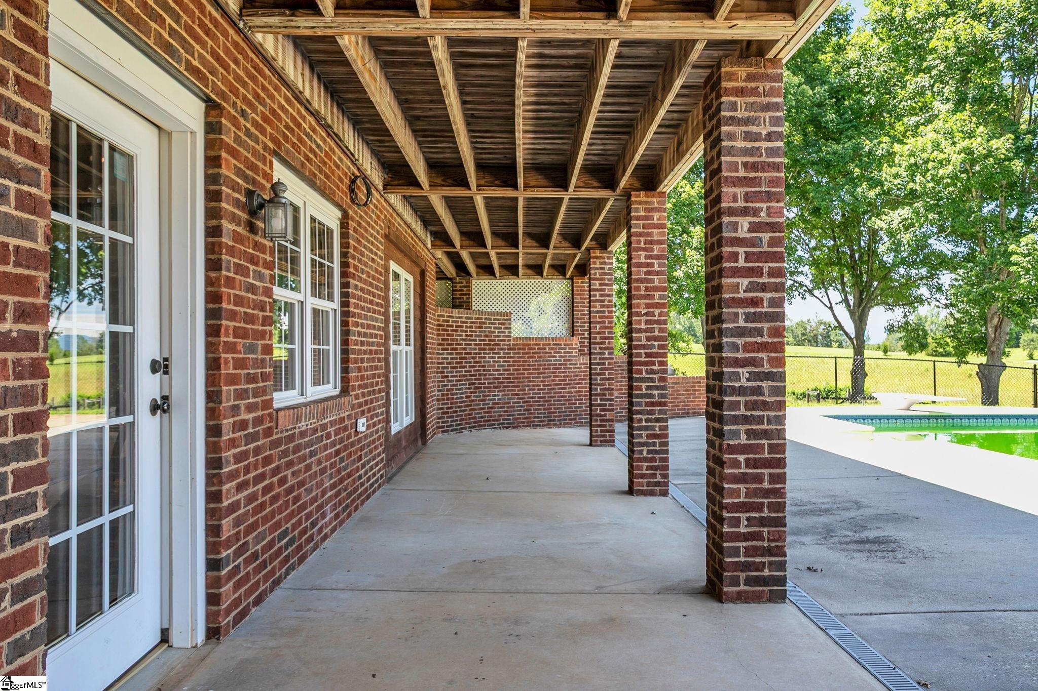 259 Winstead Drive West Union, SC 29696
