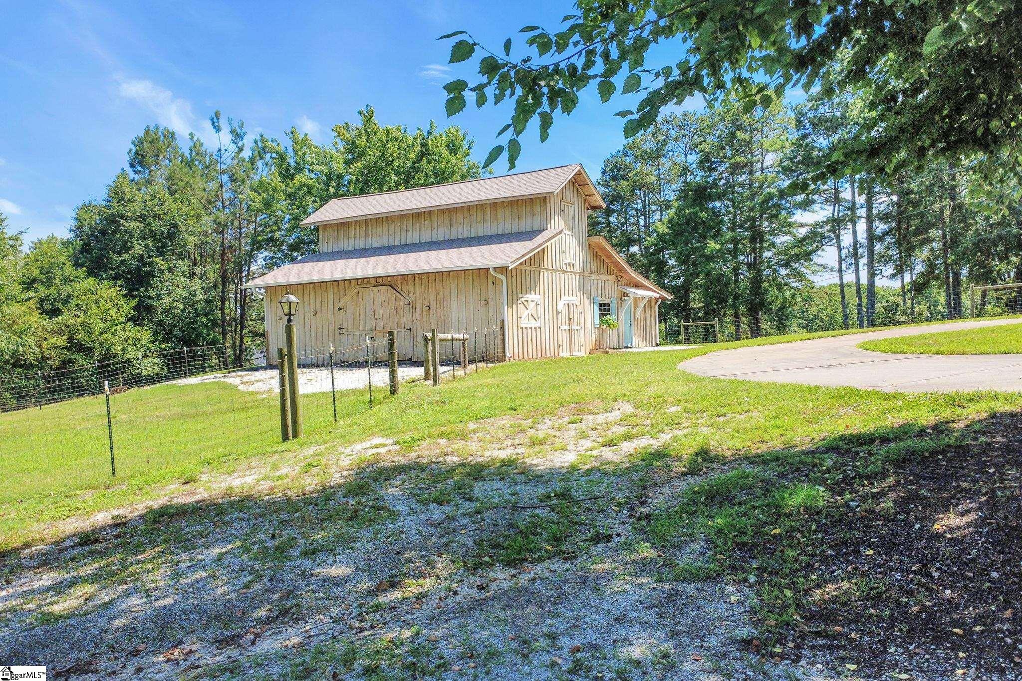 259 Winstead Drive West Union, SC 29696