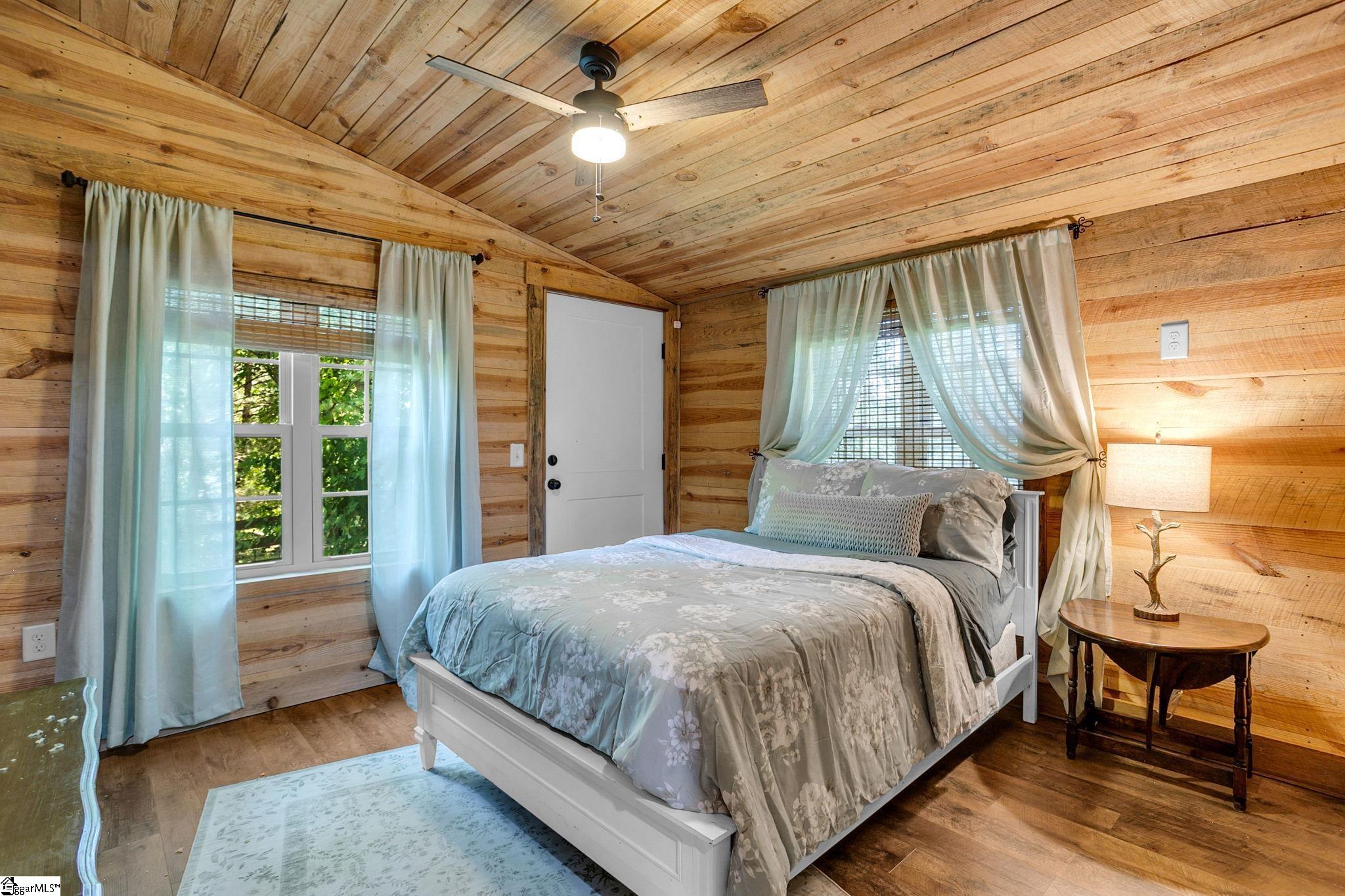 259 Winstead Drive West Union, SC 29696