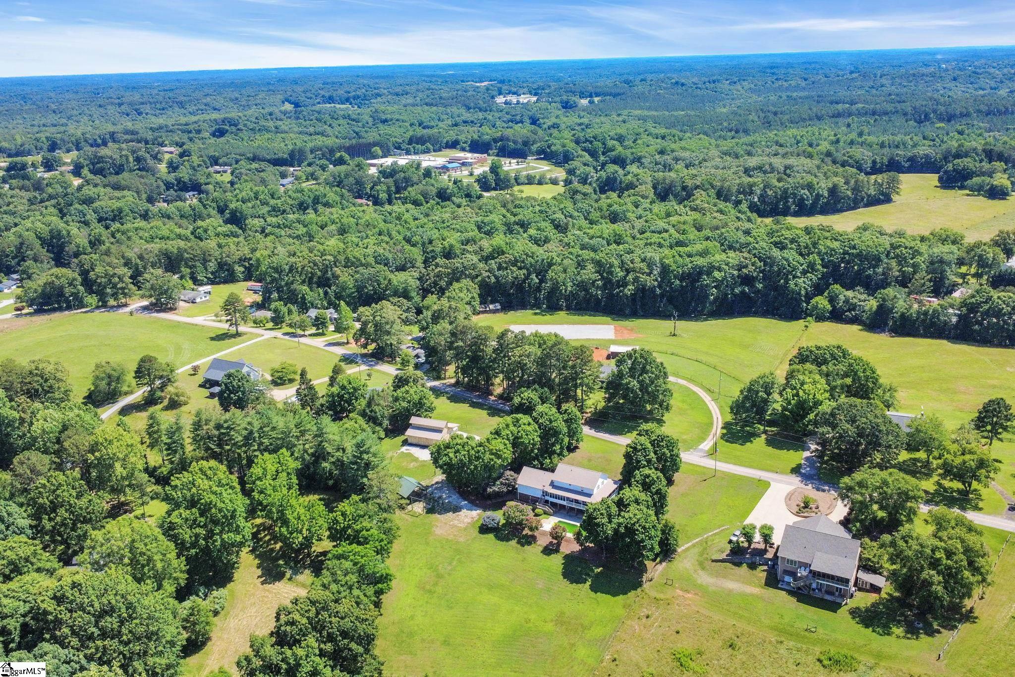 259 Winstead Drive West Union, SC 29696