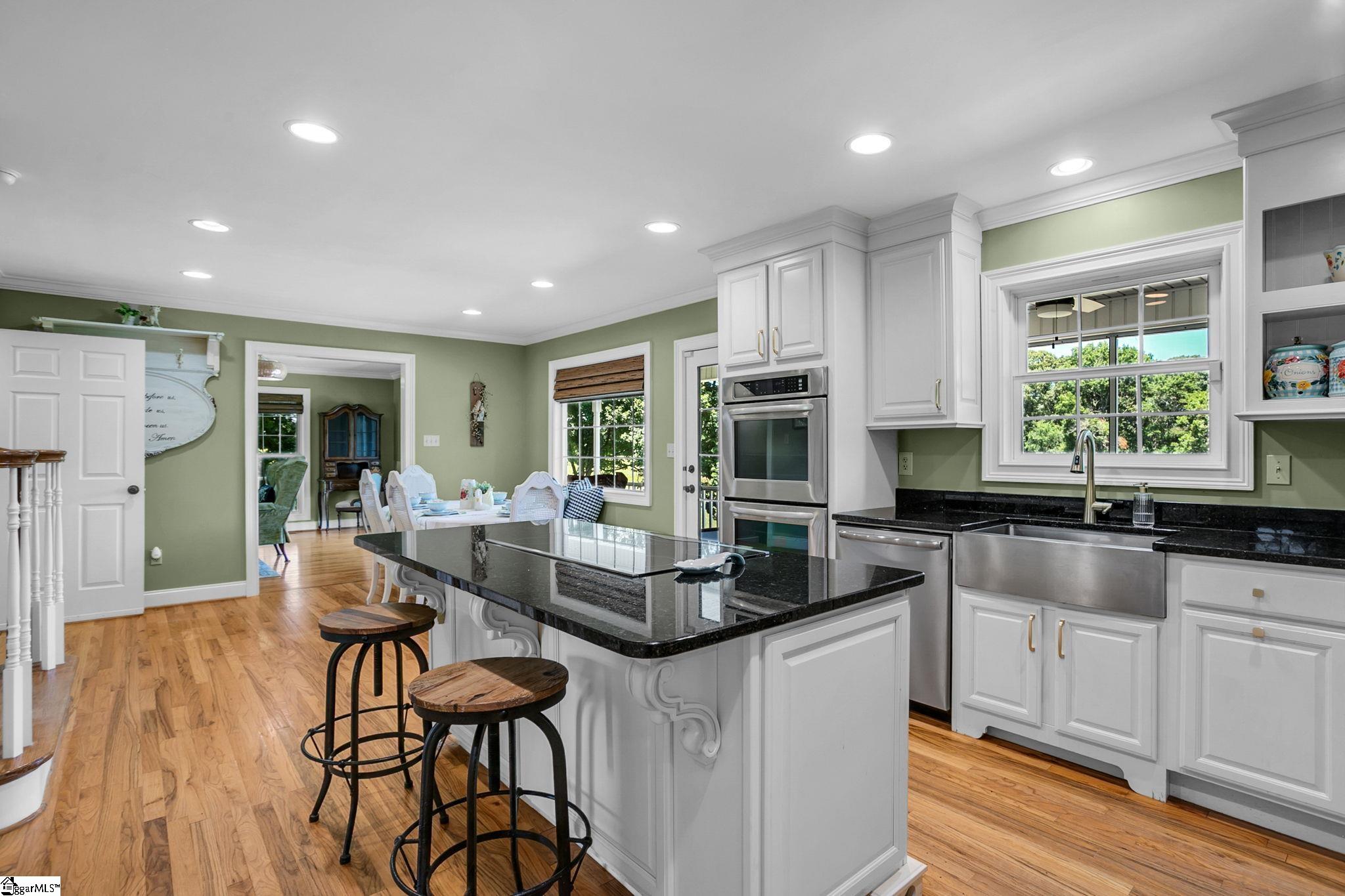 259 Winstead Drive West Union, SC 29696